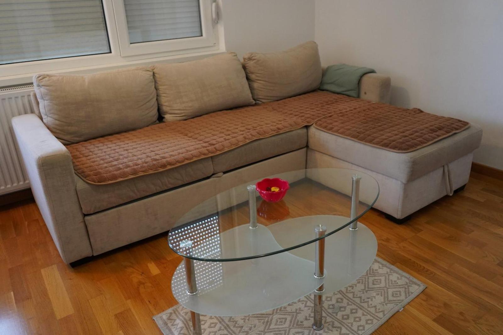 One-Bedroom Apartment photo 3