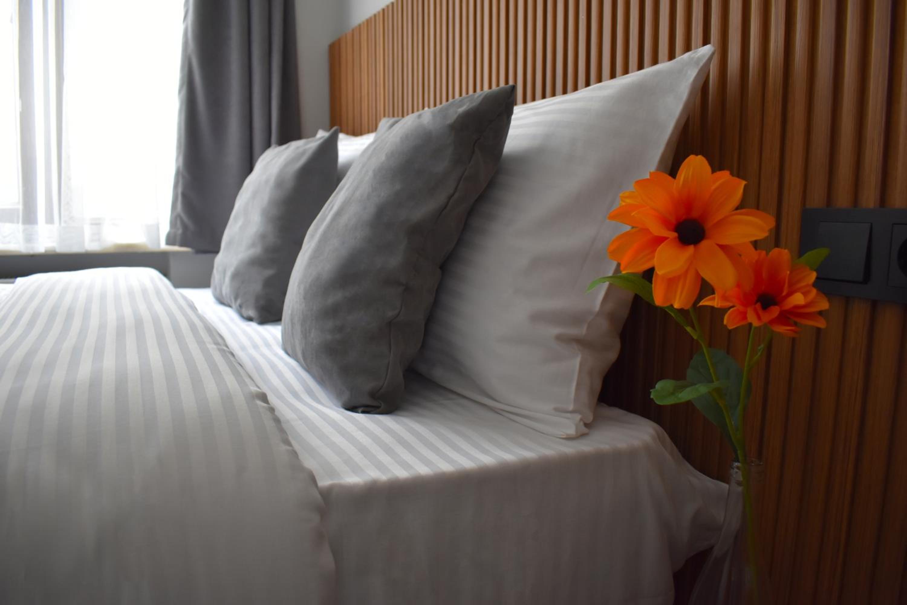 Economy Double Room photo 2