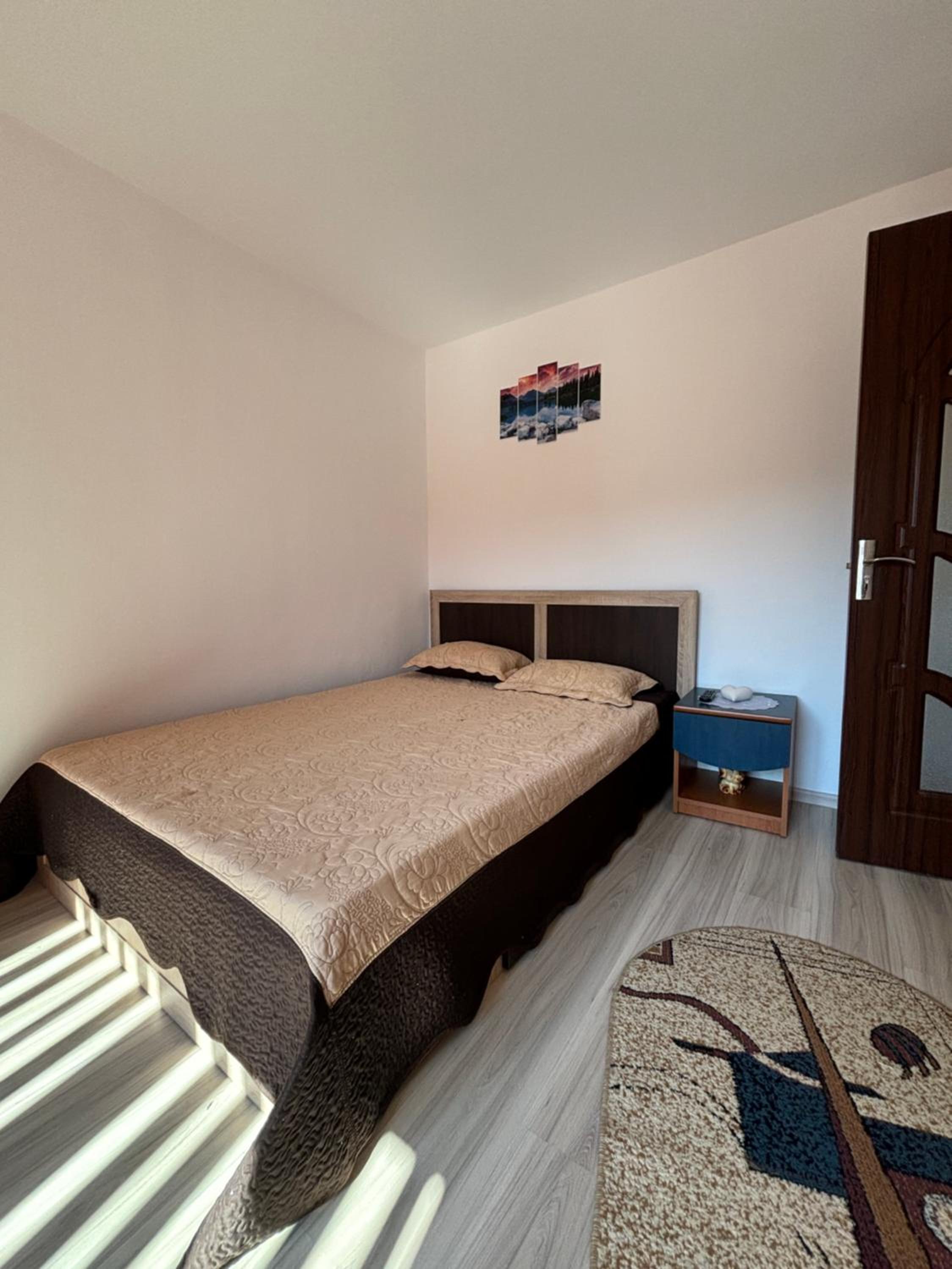 Double Room With Shared Bathroom photo 1