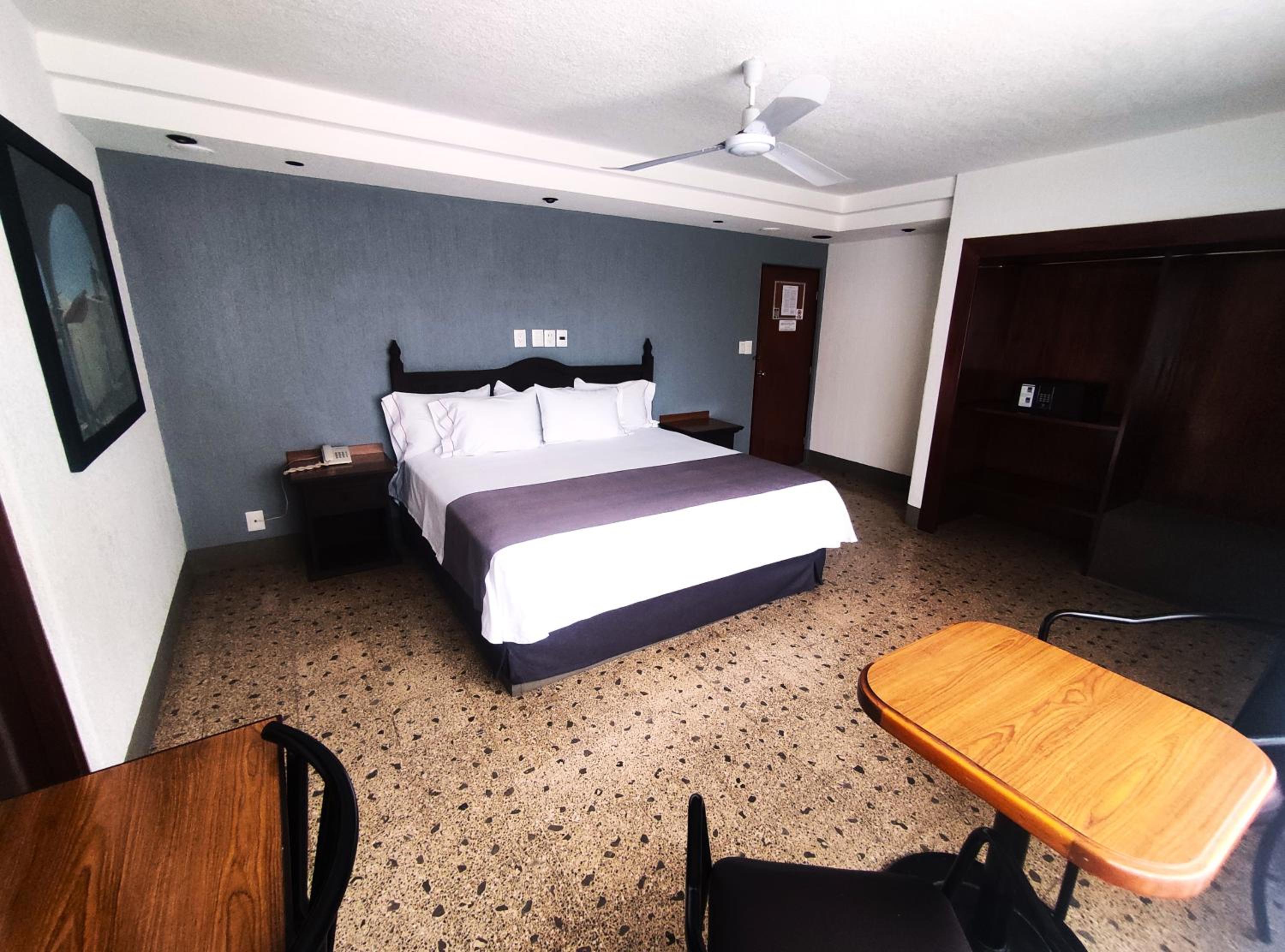 Superior Single Room