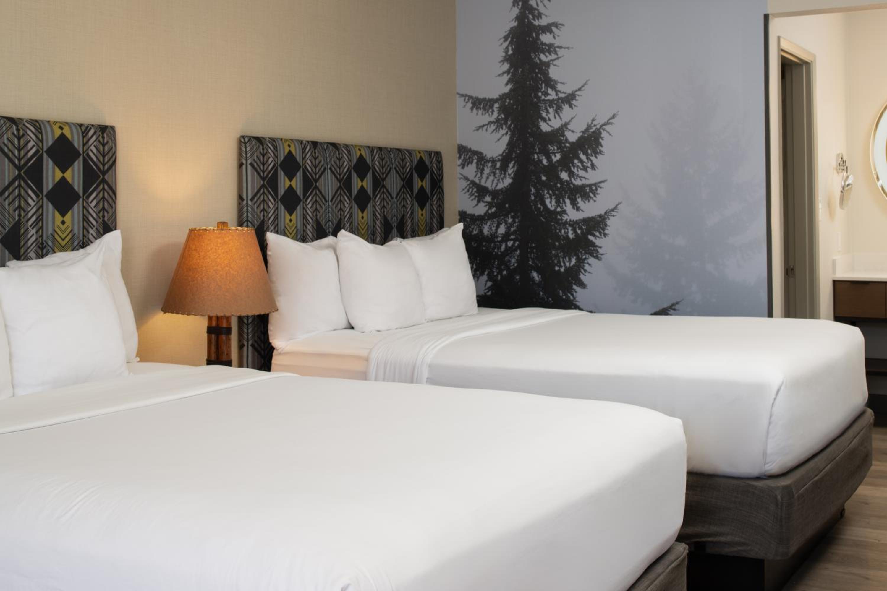 Queen Room with Two Queen Beds - Disability Access - Photo 1