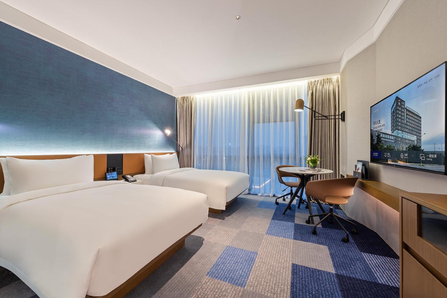 Standard Twin Room - Photo 2