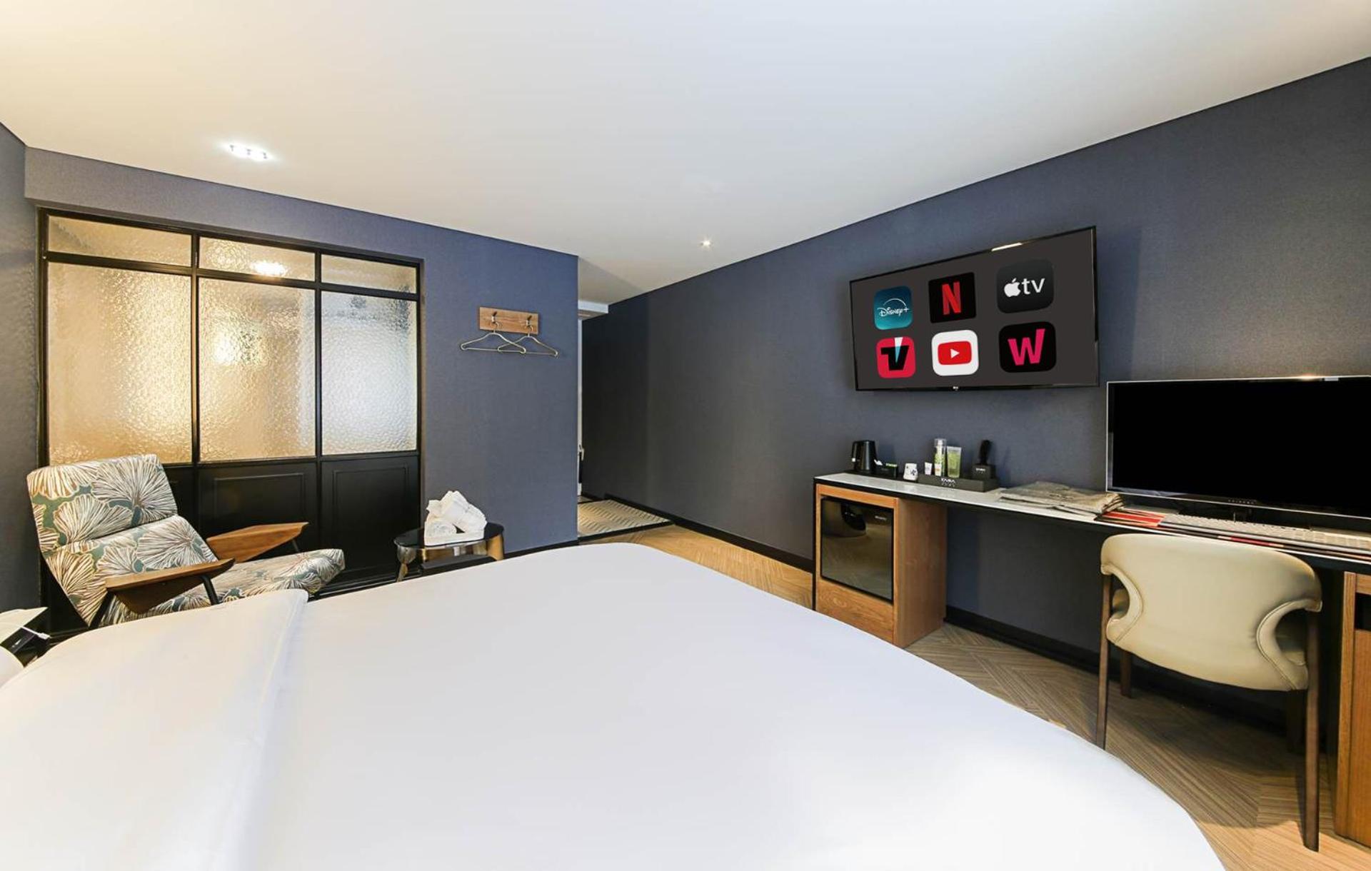 Deluxe Double Room - Photo 1