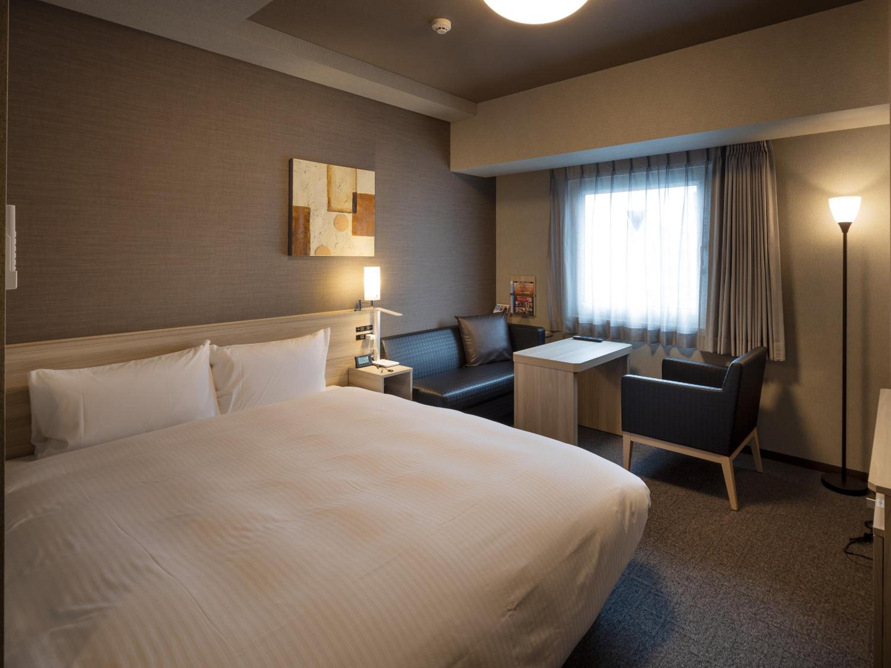 Double Room - Non-Smoking  - Photo 1