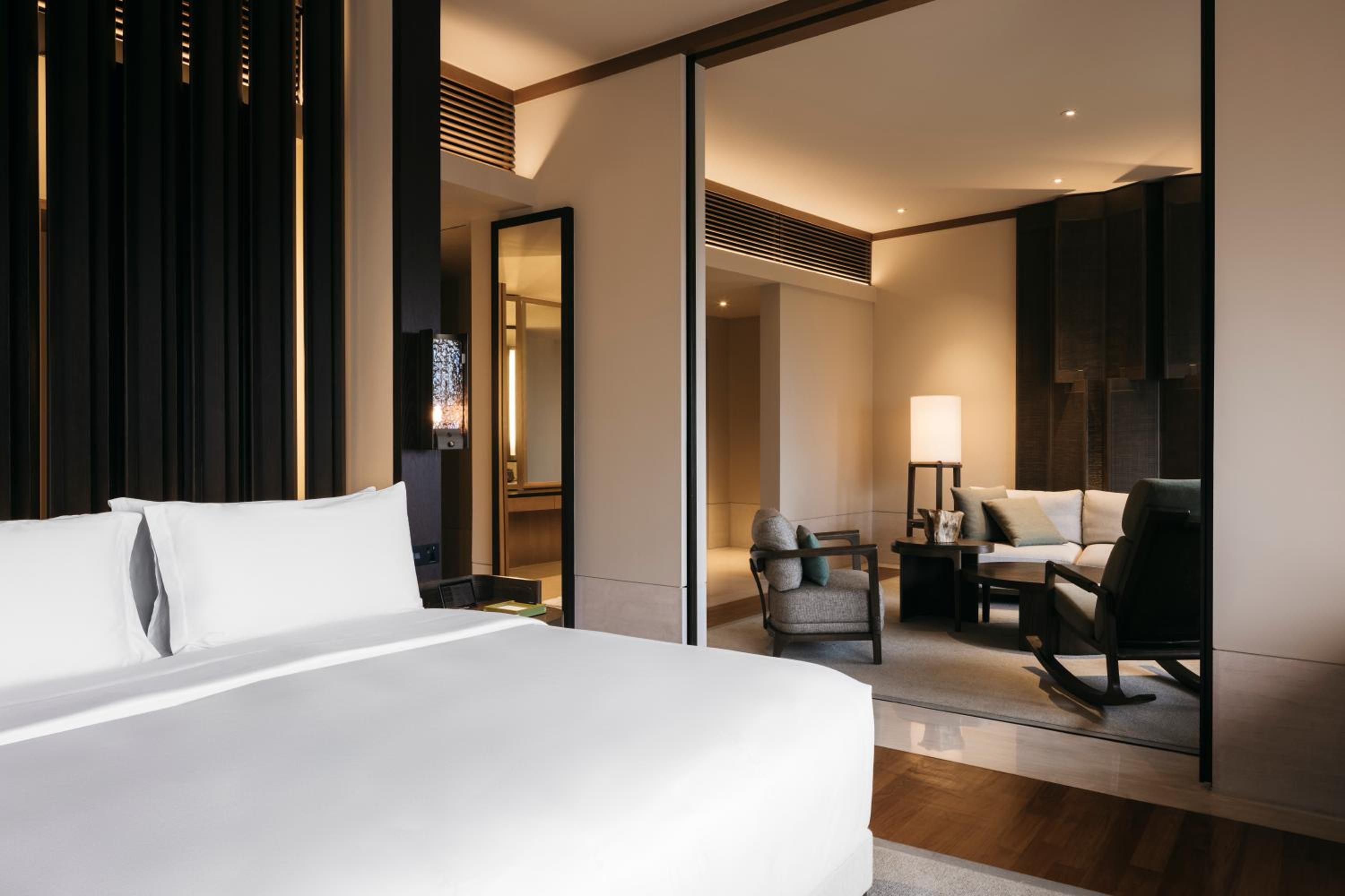 Capella Suite