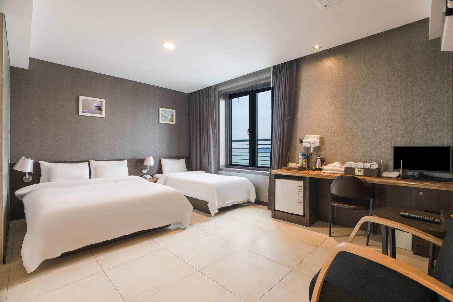 Twin Room photo 2