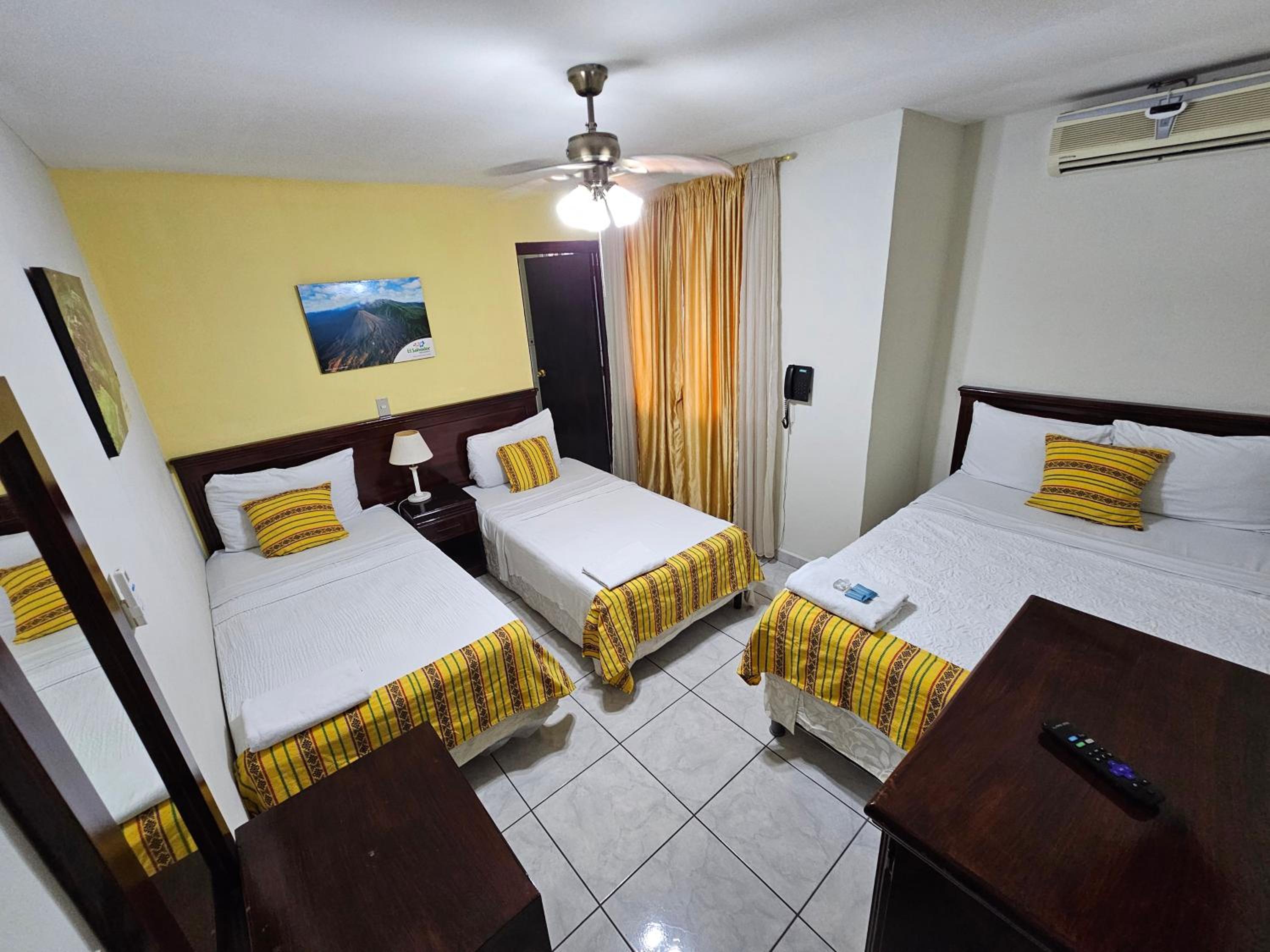 Triple Room photo 1