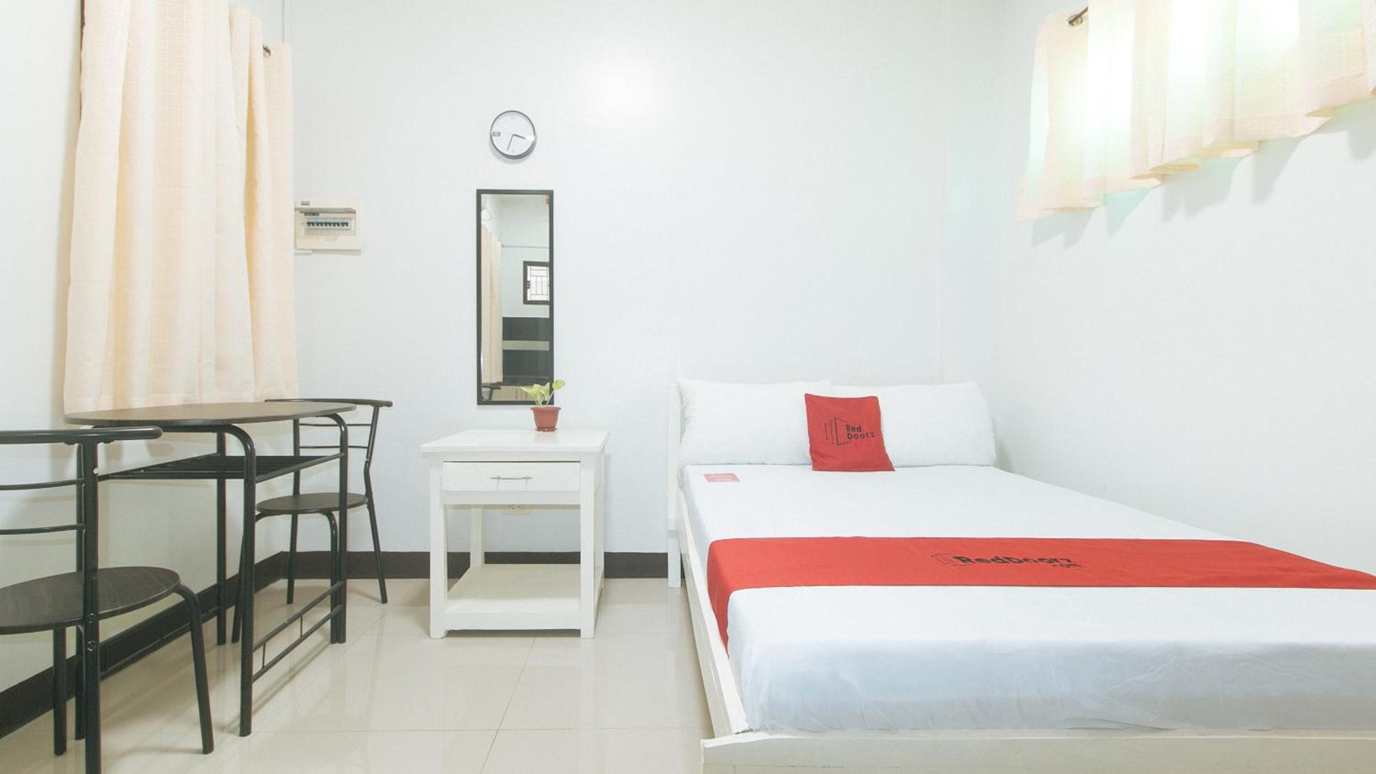 Standard Double Room - Photo 1