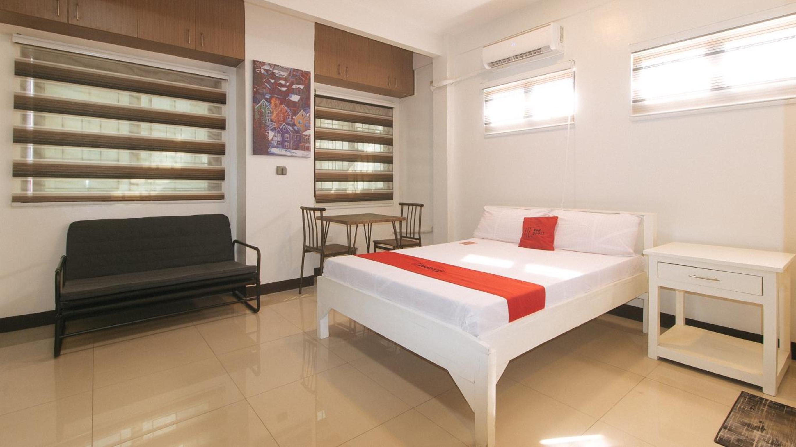 Deluxe Triple Room - Photo 1