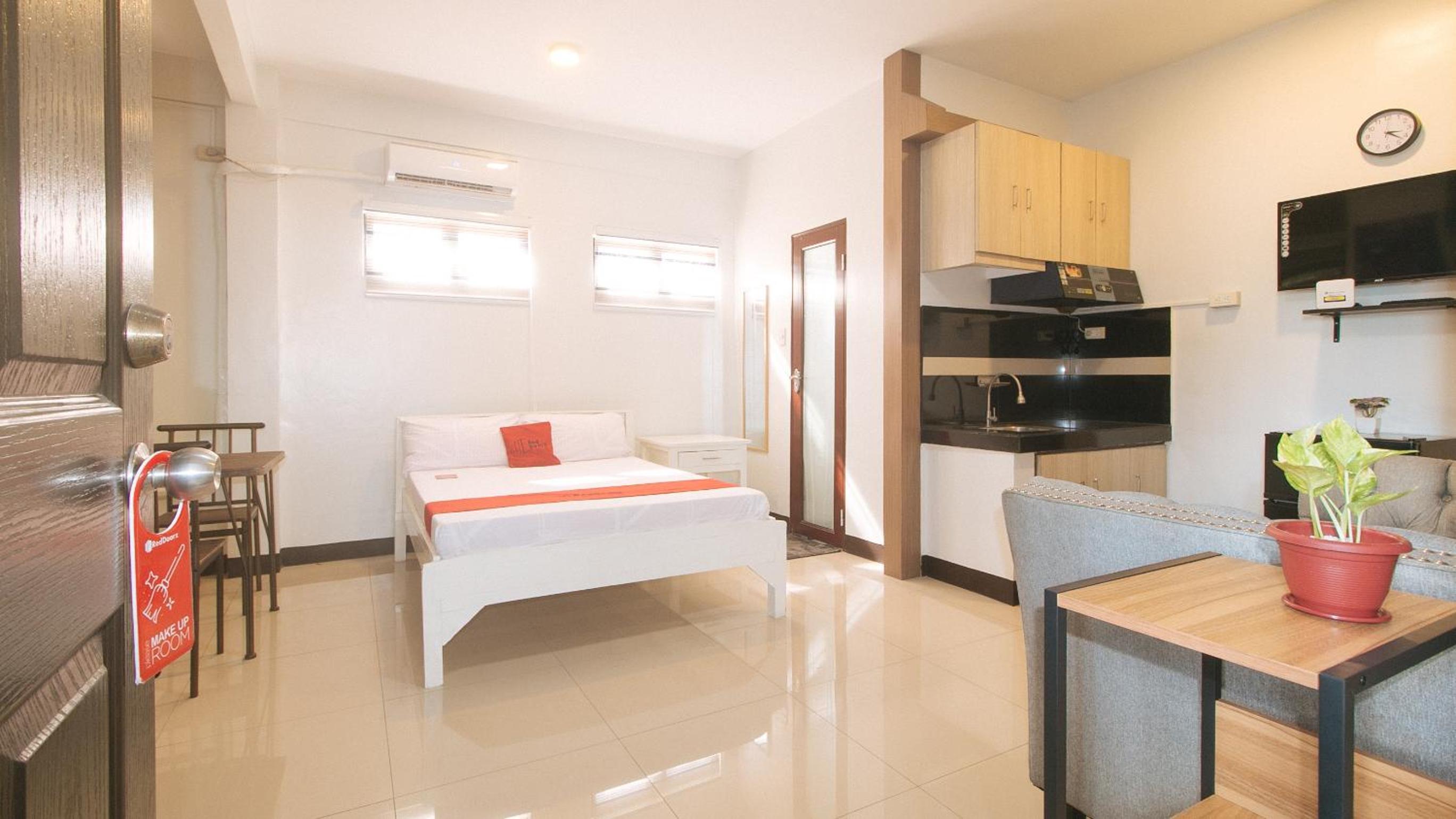 Deluxe Triple Room - Photo 2
