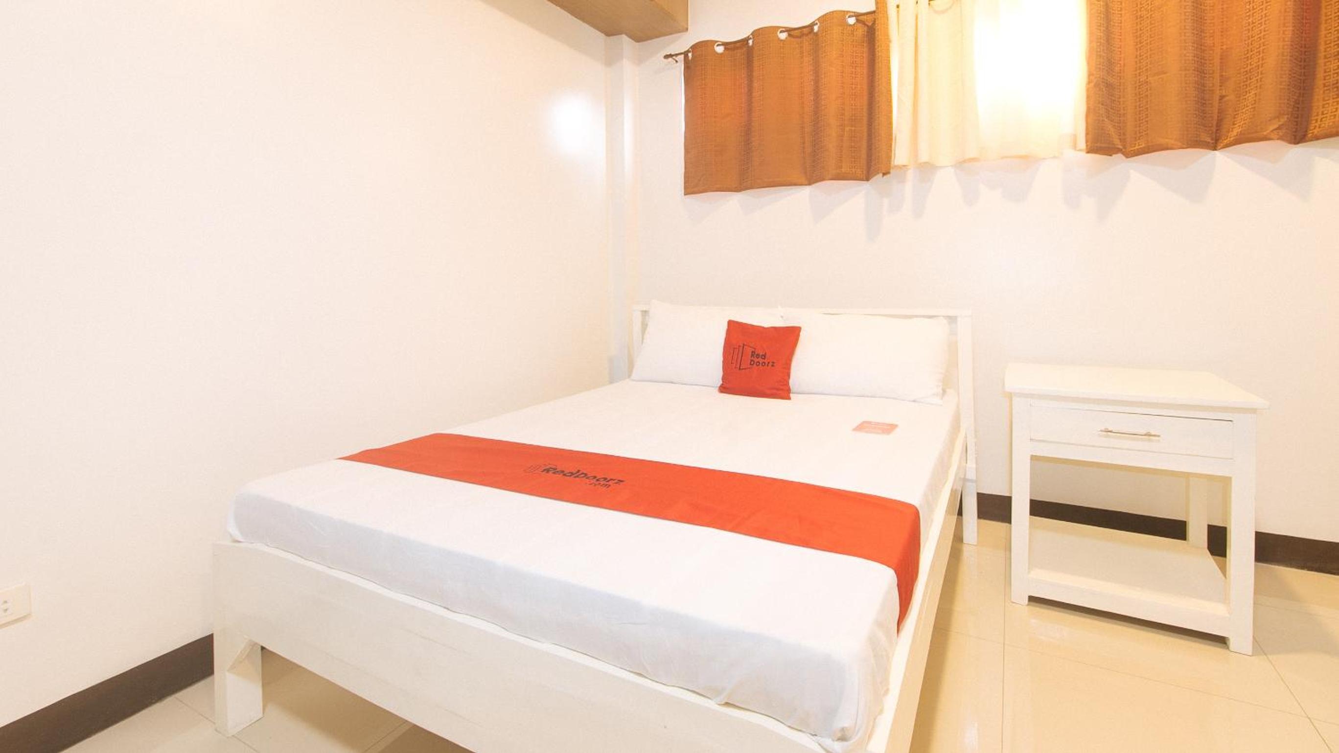 Triple Room - Photo 18