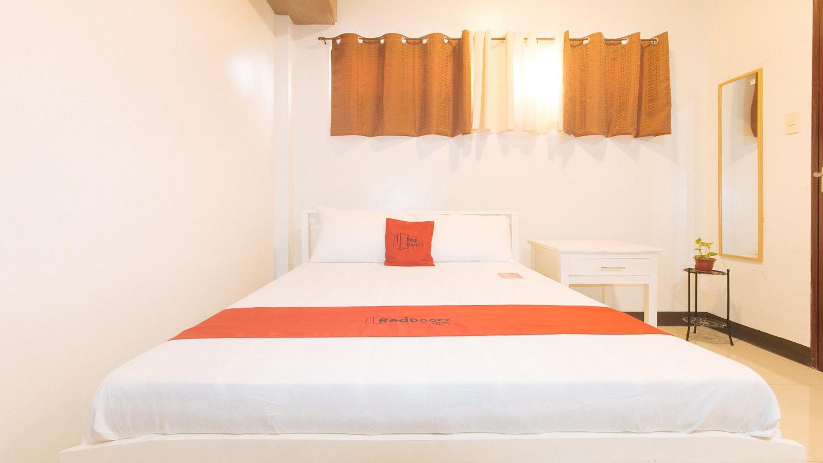 Triple Room - Photo 8