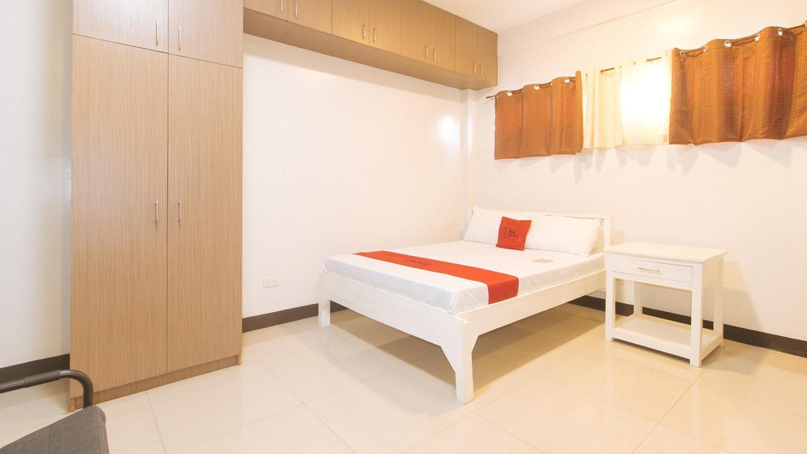 Triple Room - Photo 19