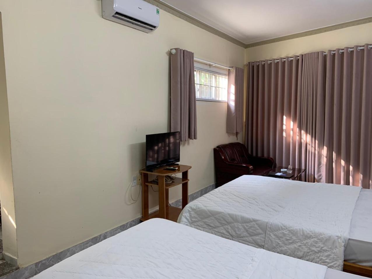 Standard Triple Room - Photo 12