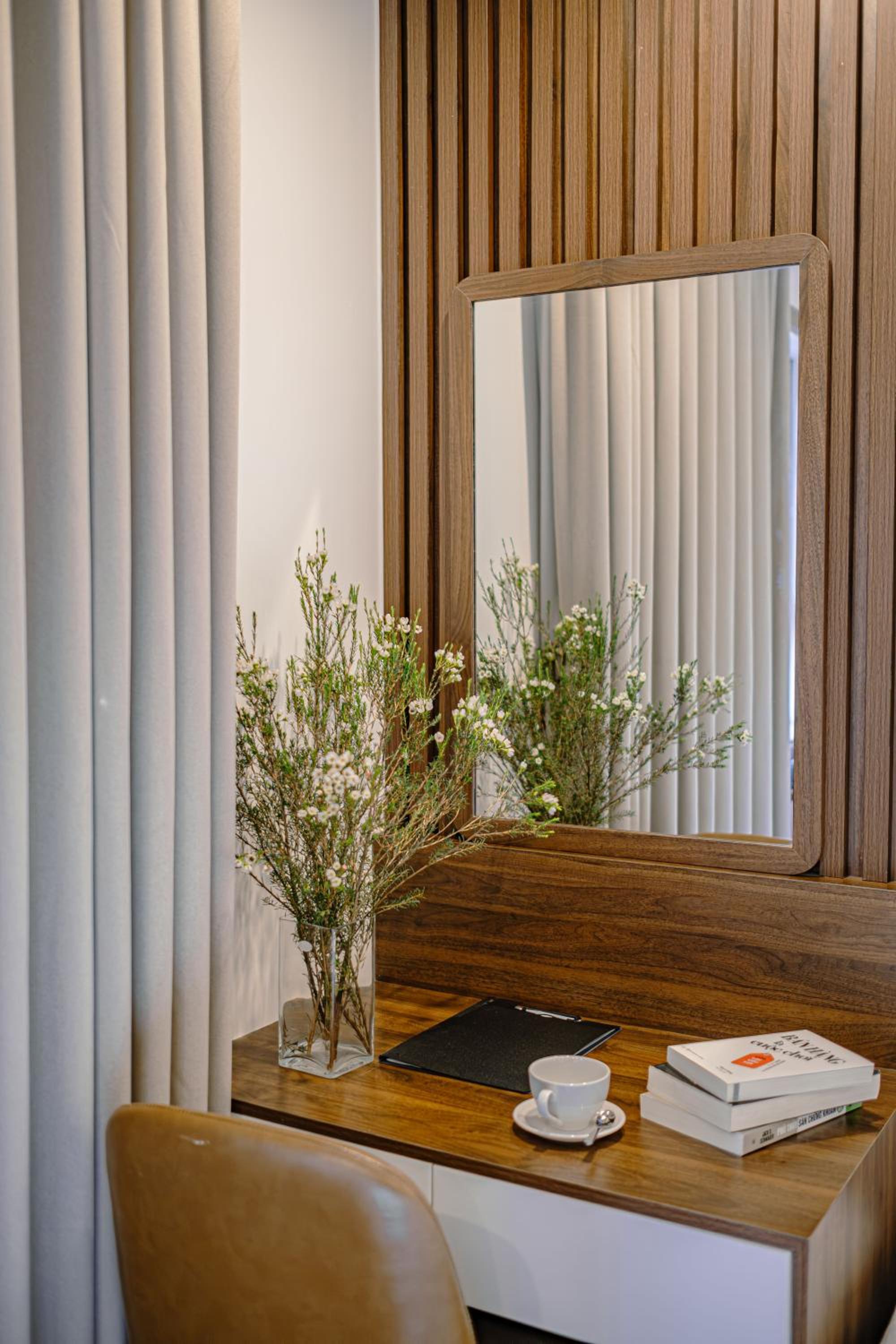 Superior Double Or Twin Room With City View - Photo 8