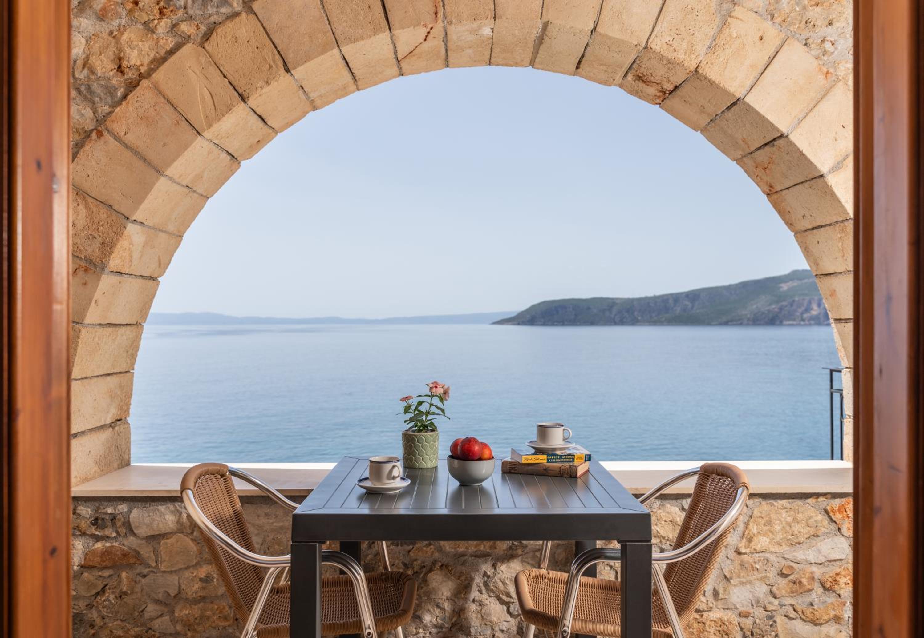 Apartment with Sea View - Photo 6