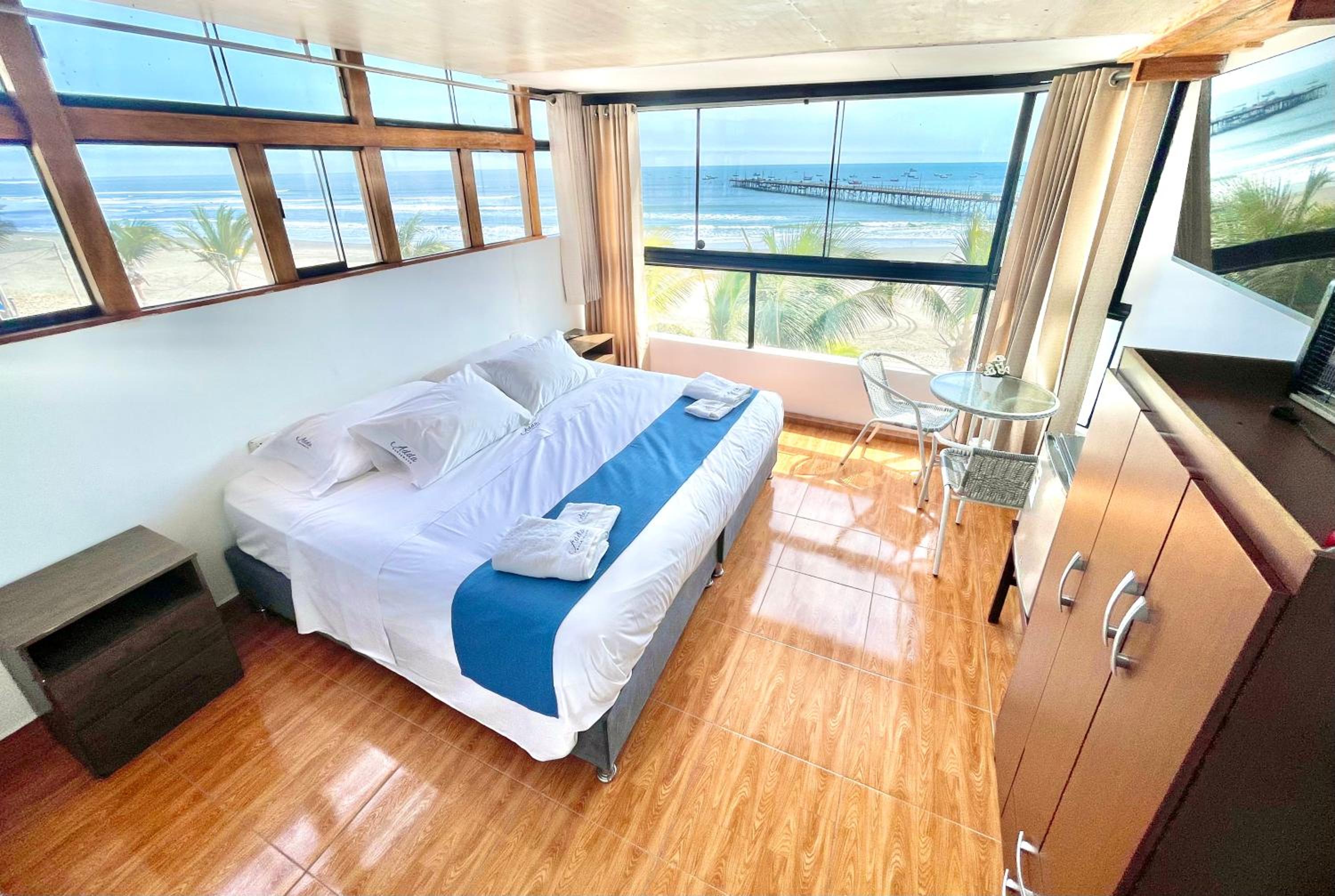 King Suite with Ocean View