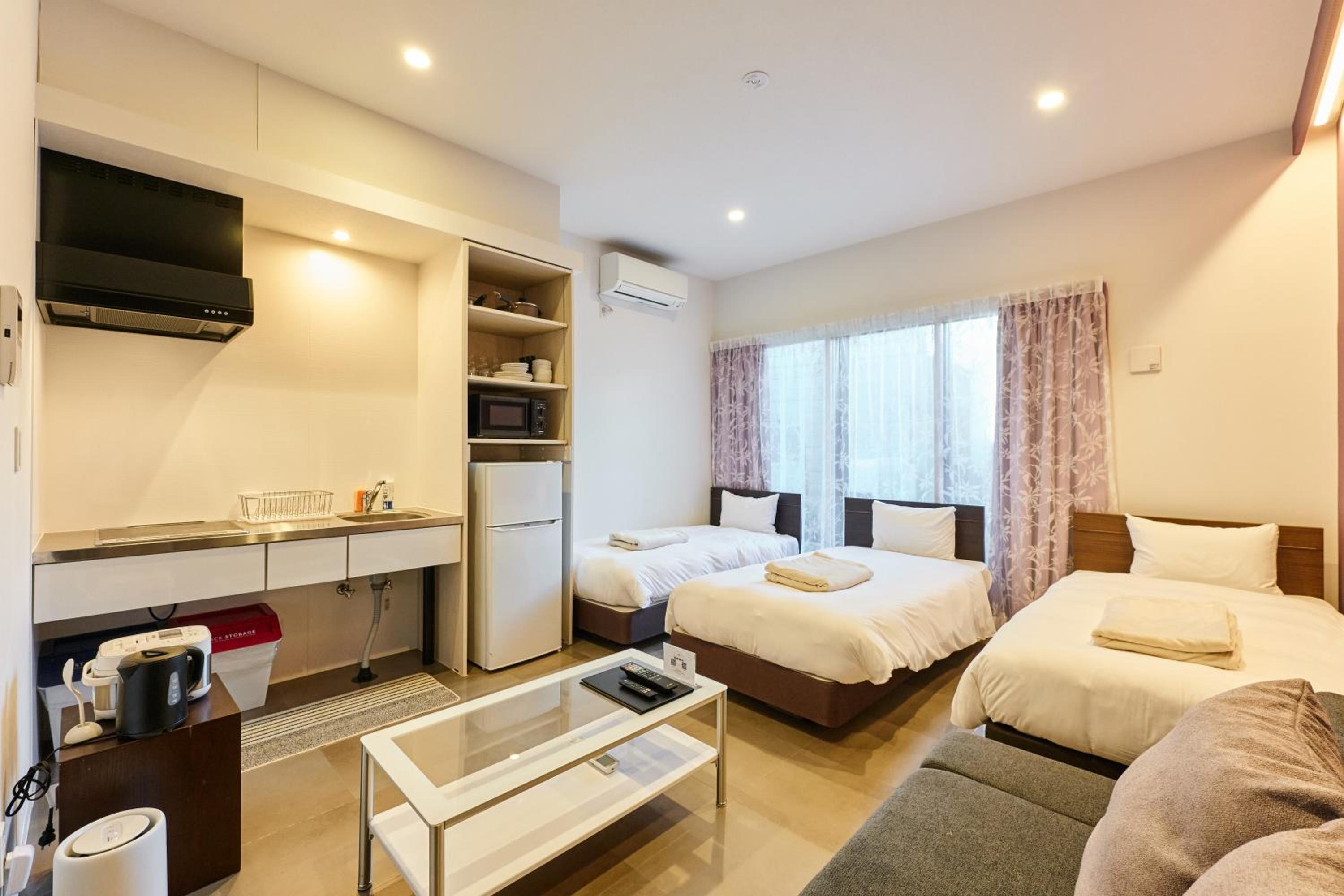 Triple Room with Bath photo 1