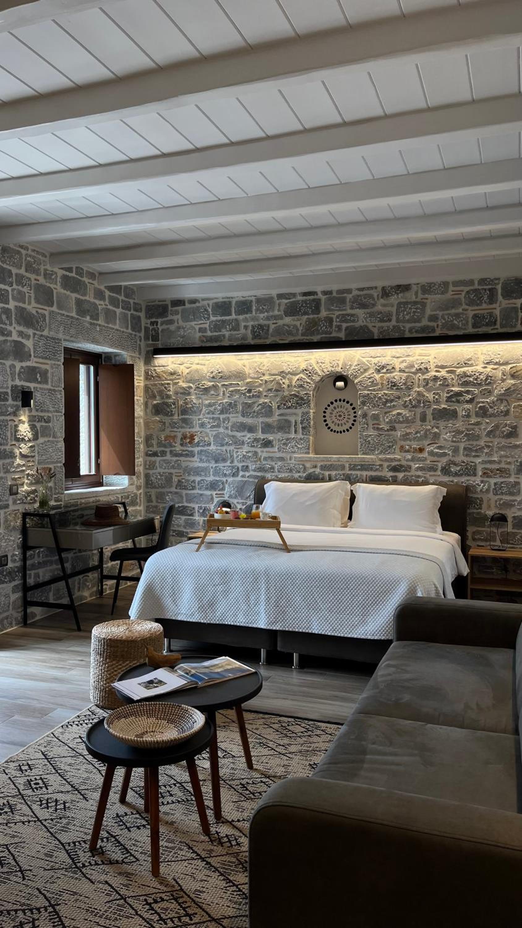 Junior Suite with Sea View - Photo 1