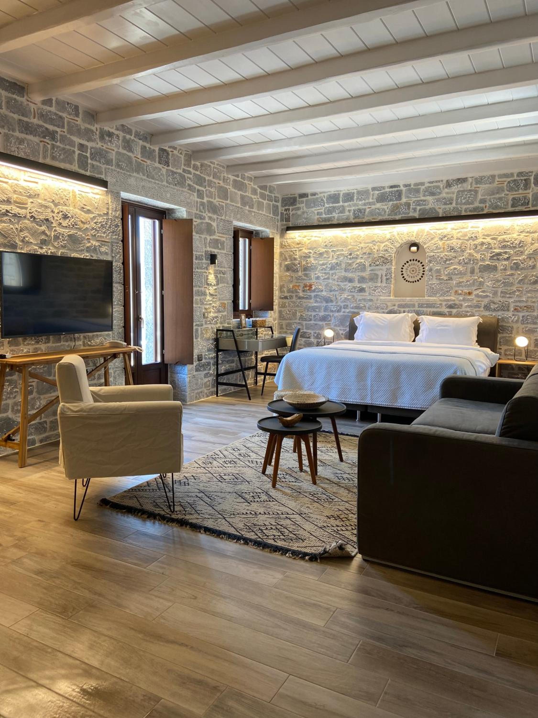 Junior Suite with Sea View - Photo 4