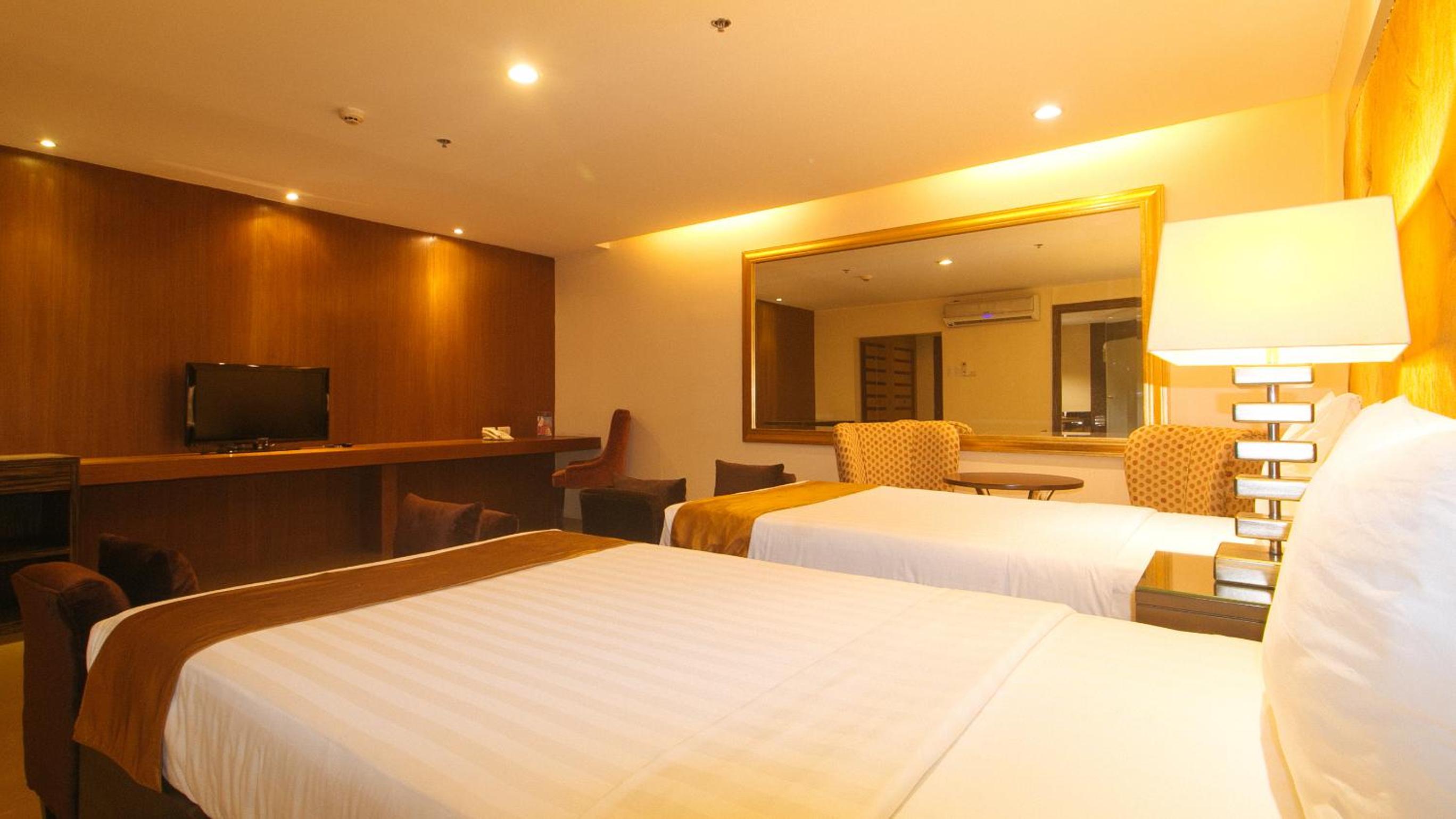 Twin Room - Photo 10