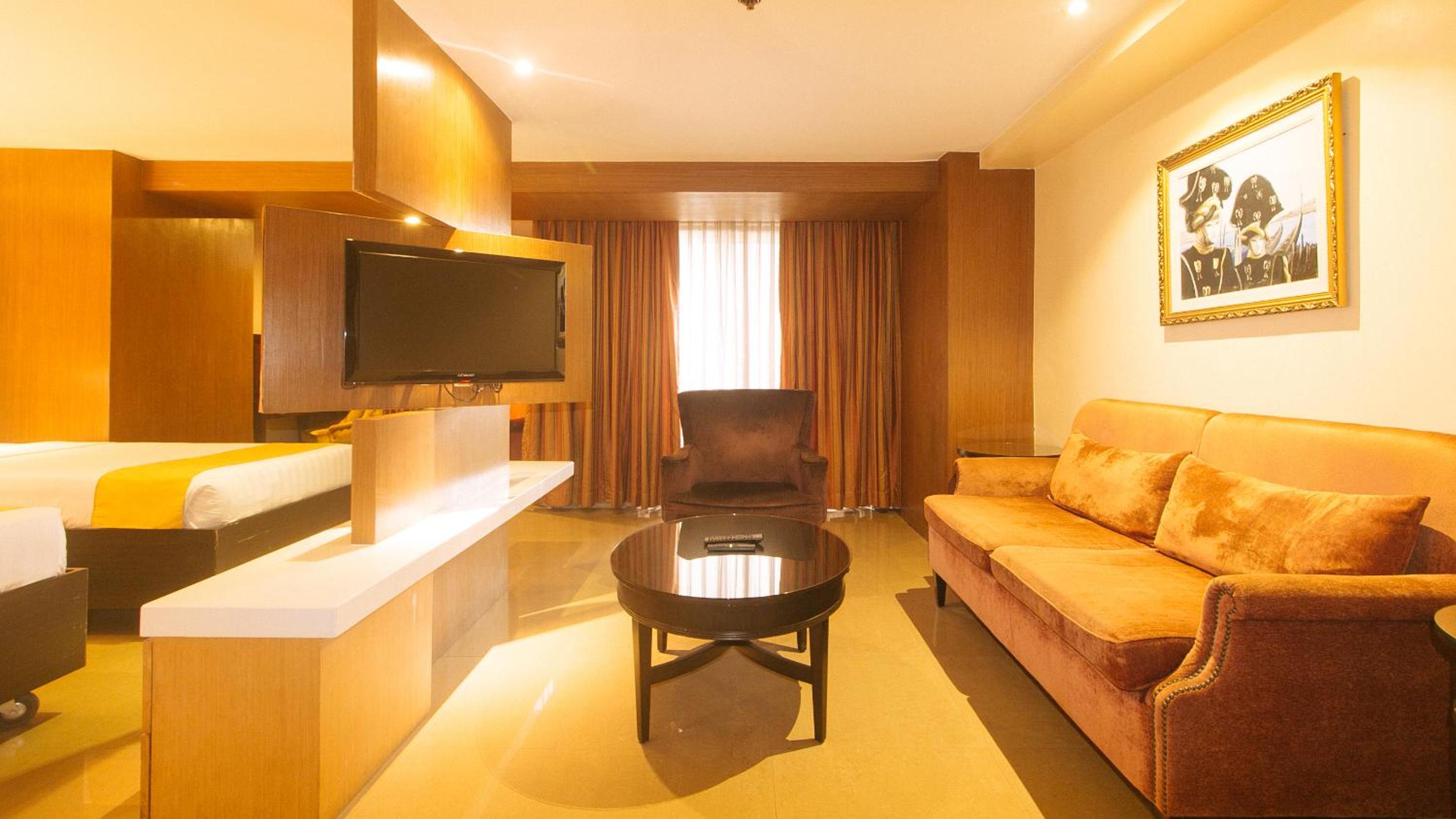 Deluxe Twin Room - Photo 6