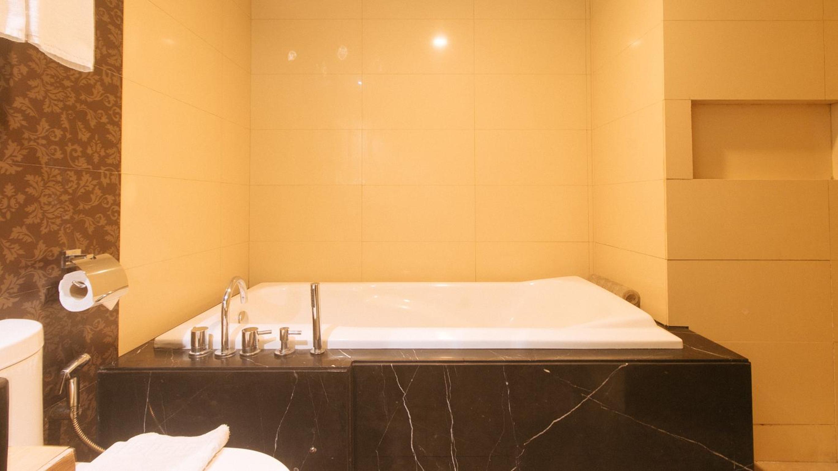 Venezia Room - Photo 6