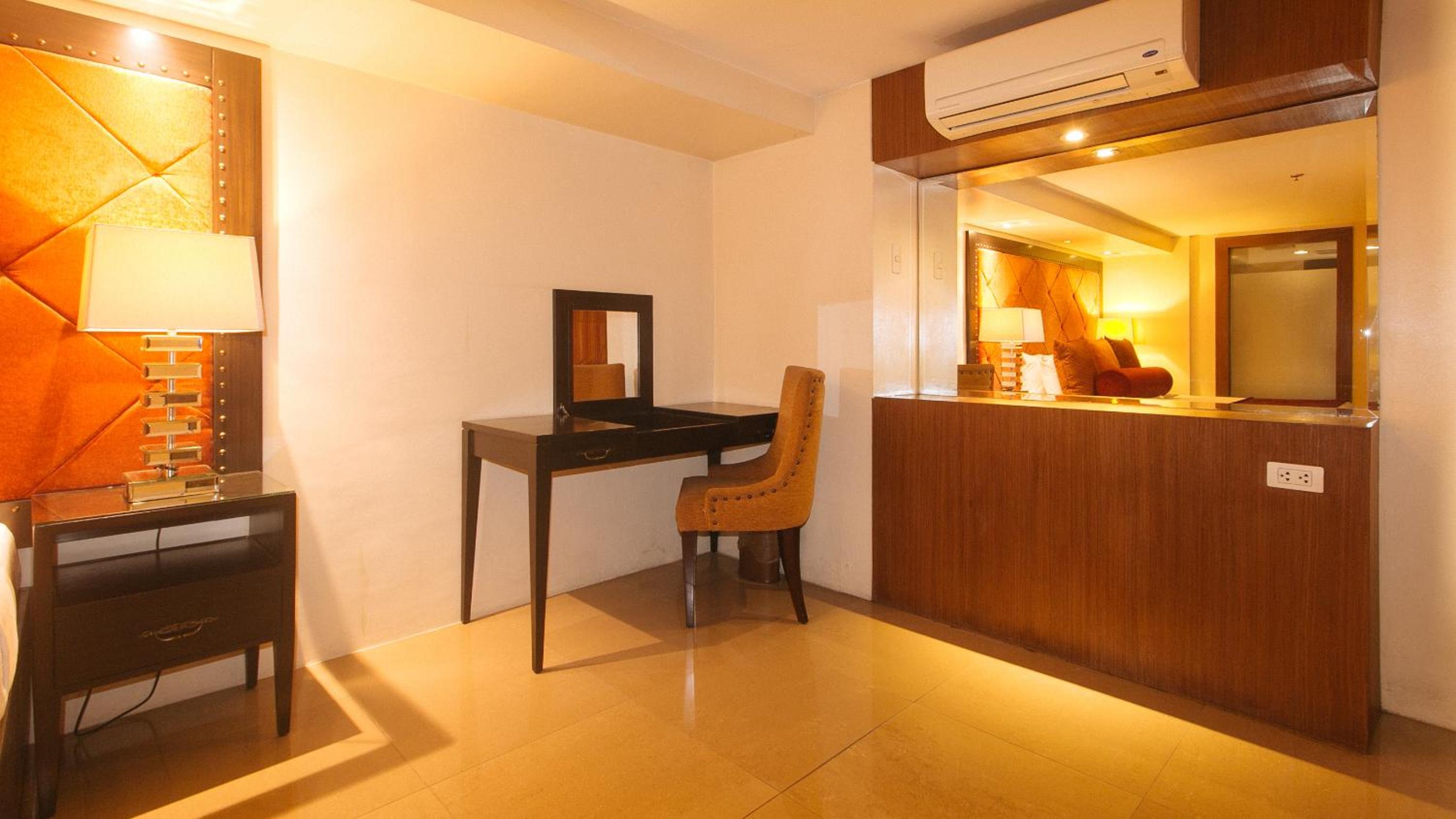 Venezia Room - Photo 9