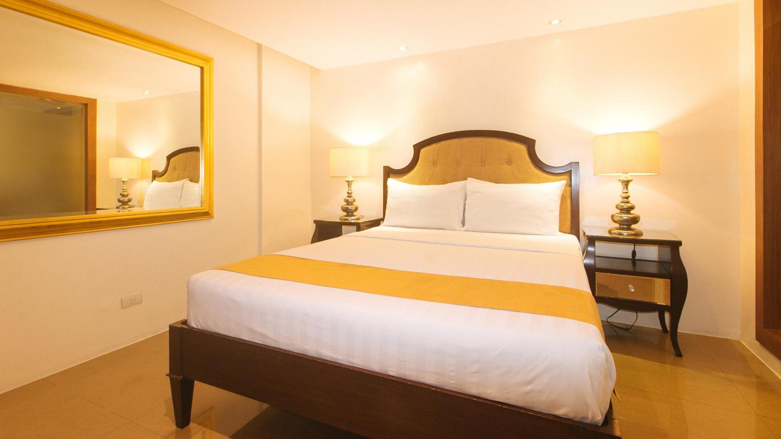 Deluxe Double Room - Photo 2