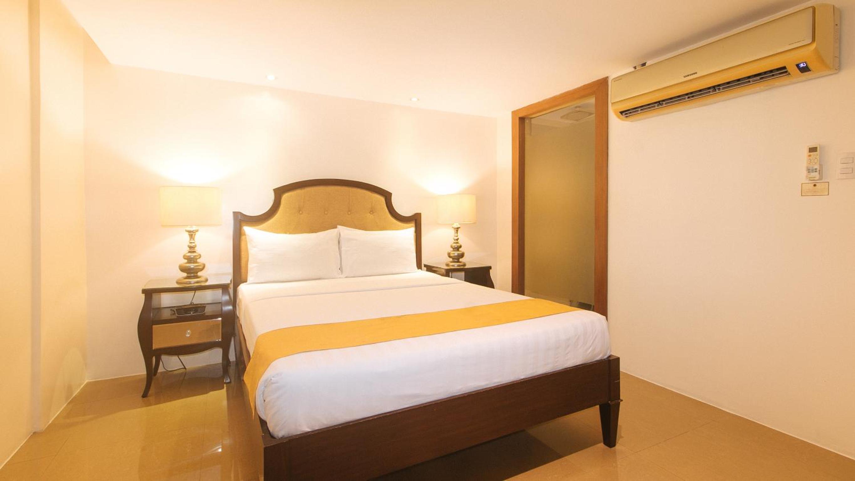 Deluxe Double Room - Photo 3