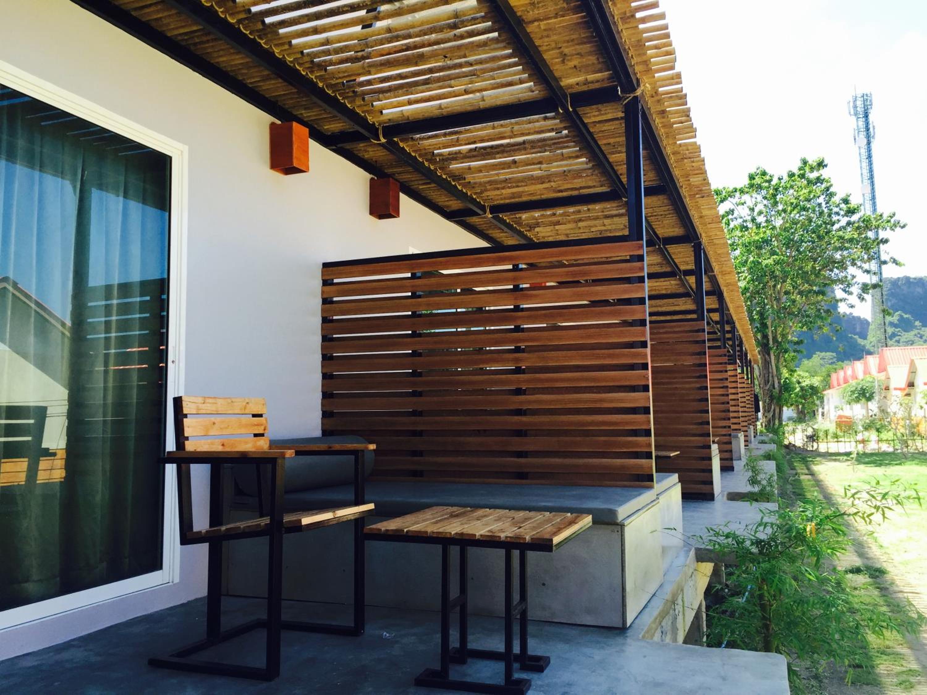 Deluxe Double Room with Patio and Garden View photo 2