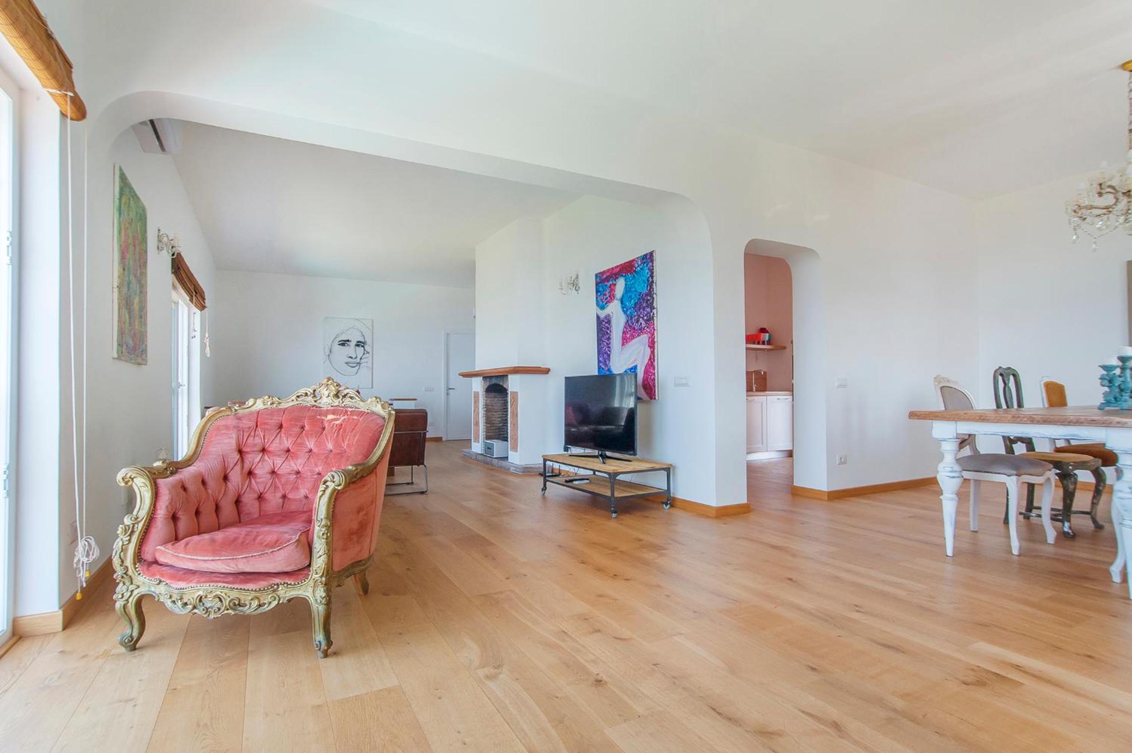 Three-Bedroom Villa photo 1