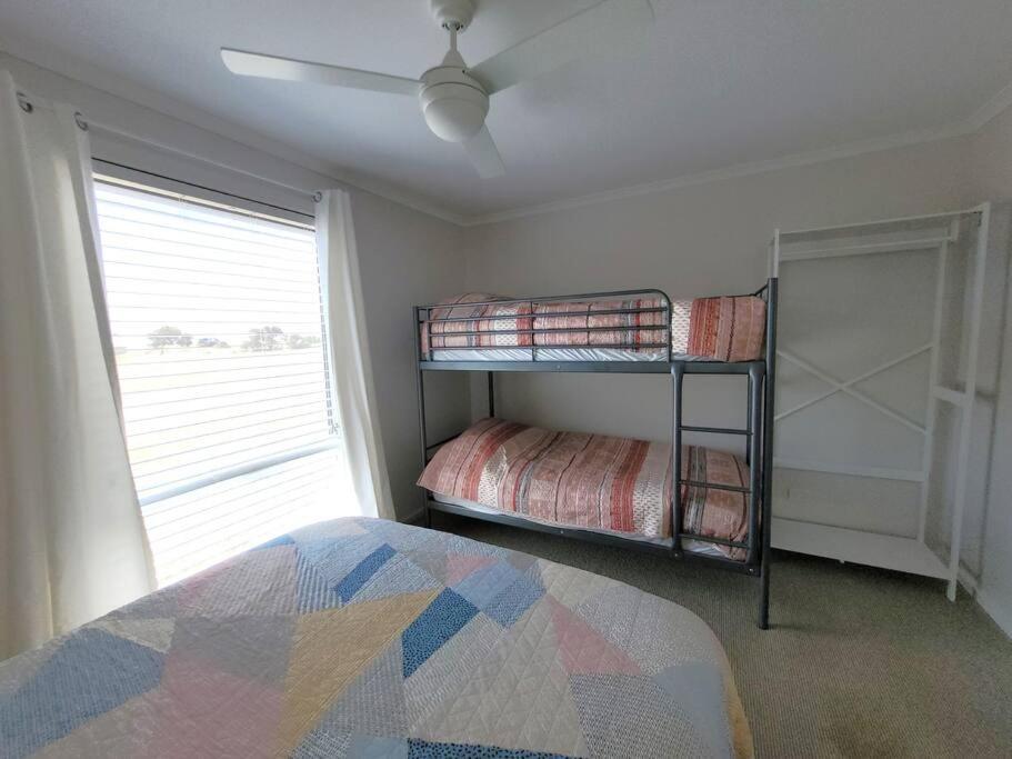 Four-Bedroom House photo 1