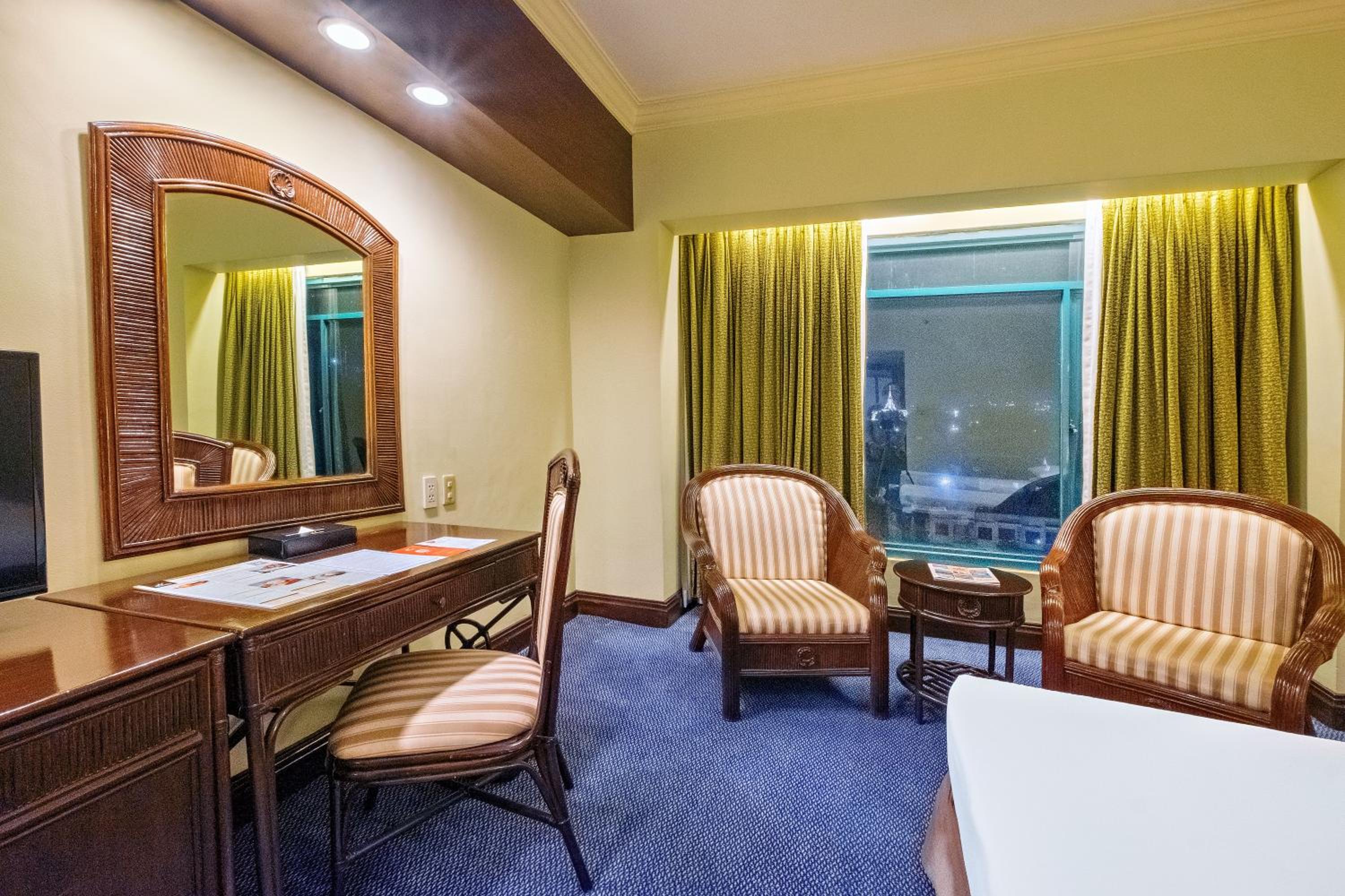 Superior Room - Photo 8