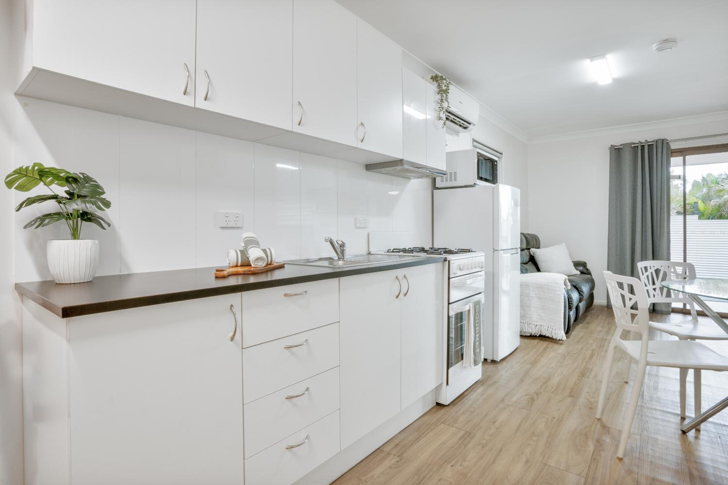 Family Suite - Pet Friendly photo 2