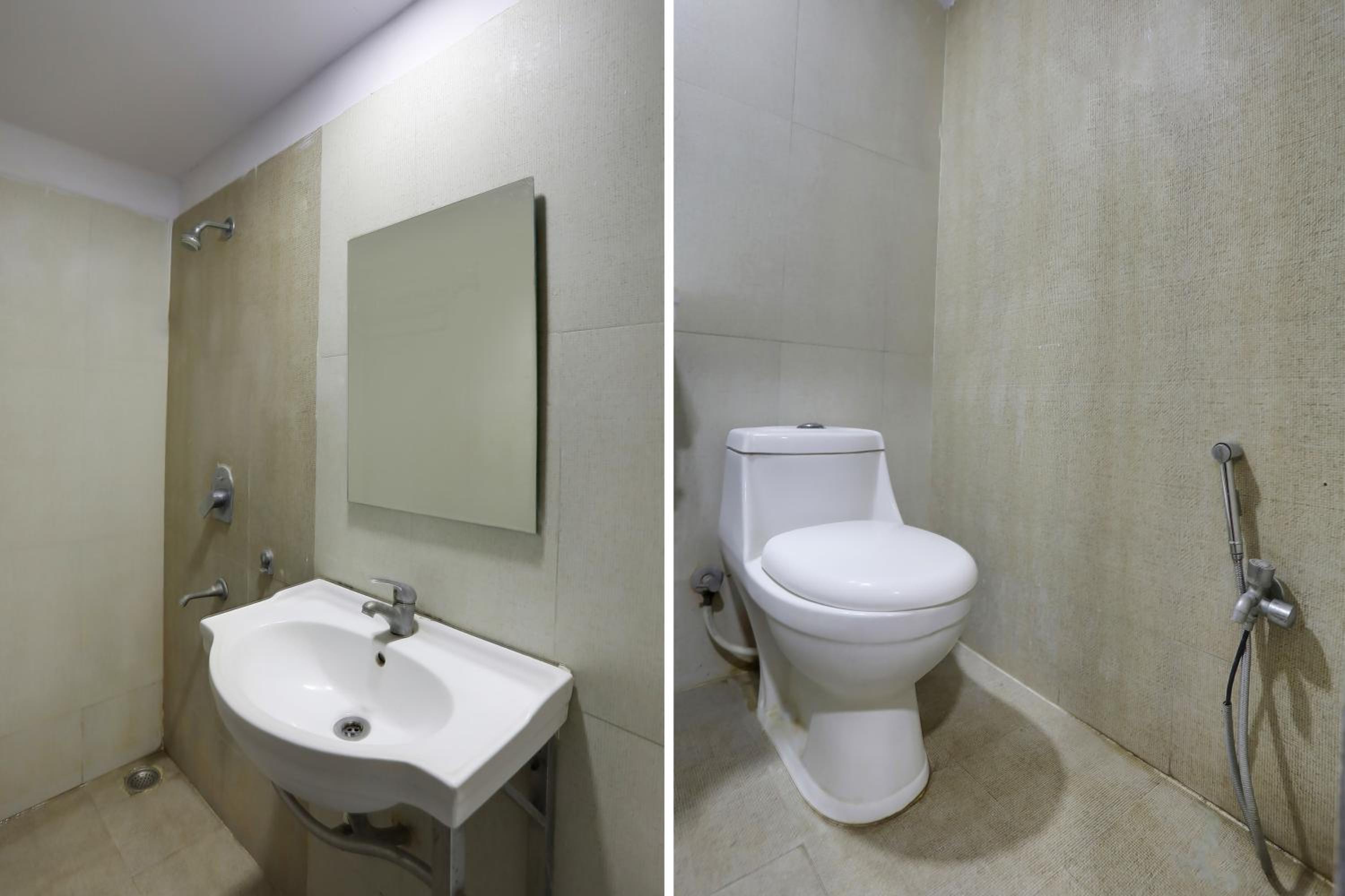 Standard Double Room - Photo 3