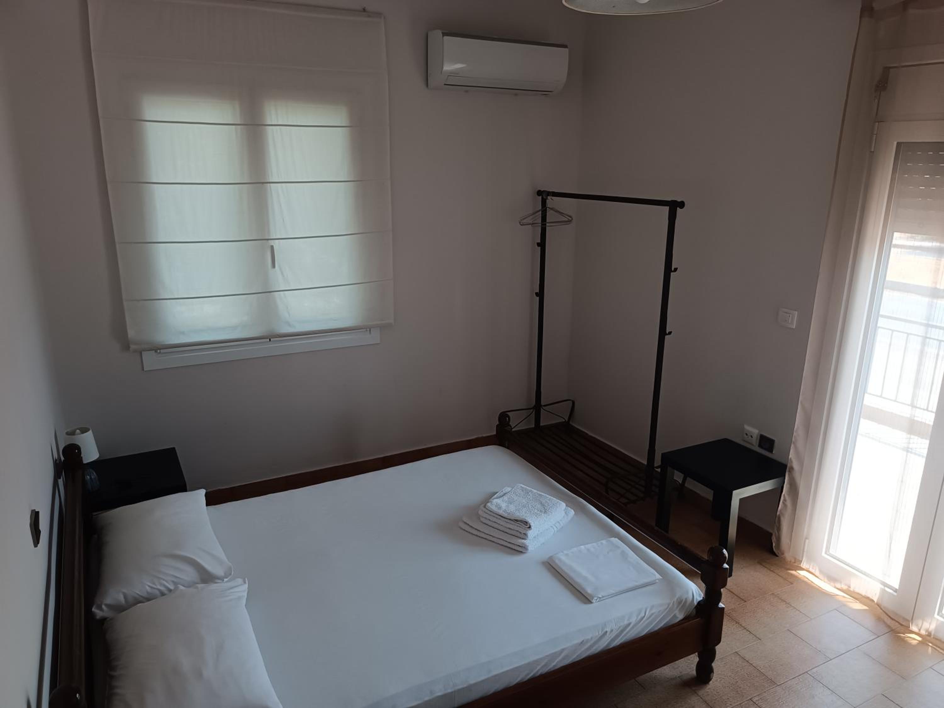 Two-Bedroom House photo 3
