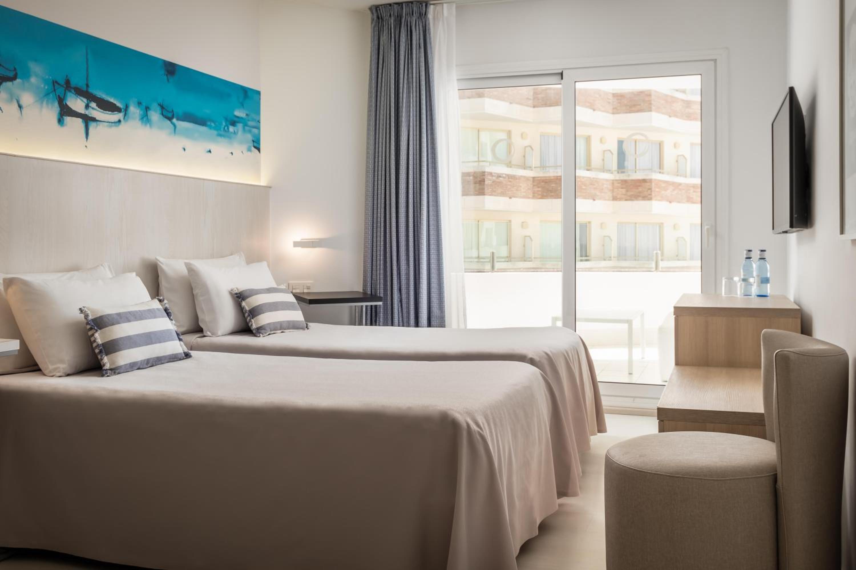 Triple Room - Photo 6