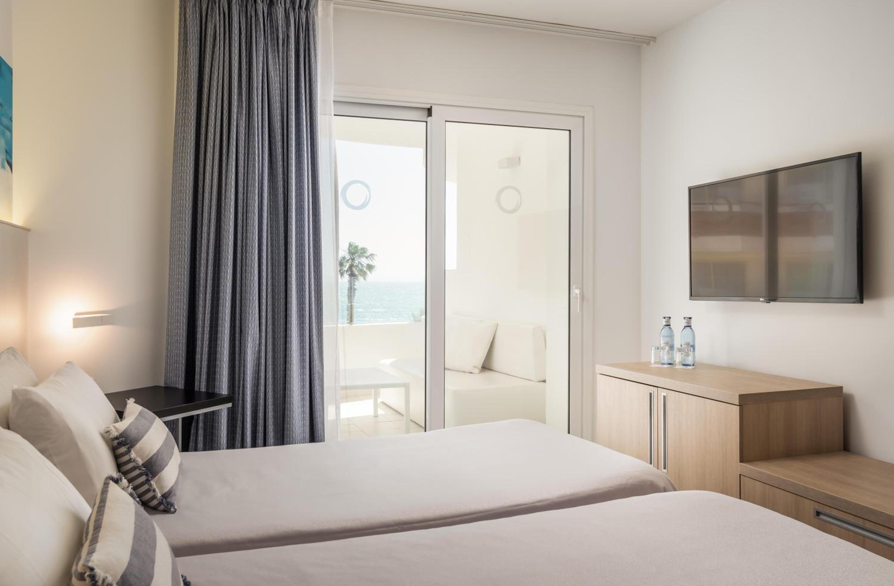 Triple Room - Photo 1