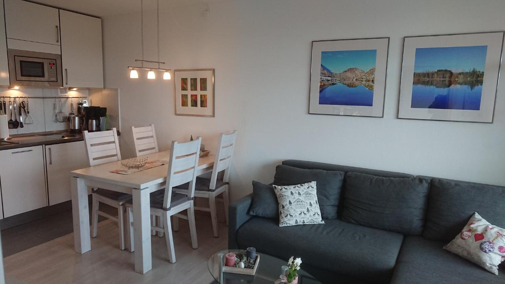Two-Bedroom Deluxe Apartment with Garden View photo 3