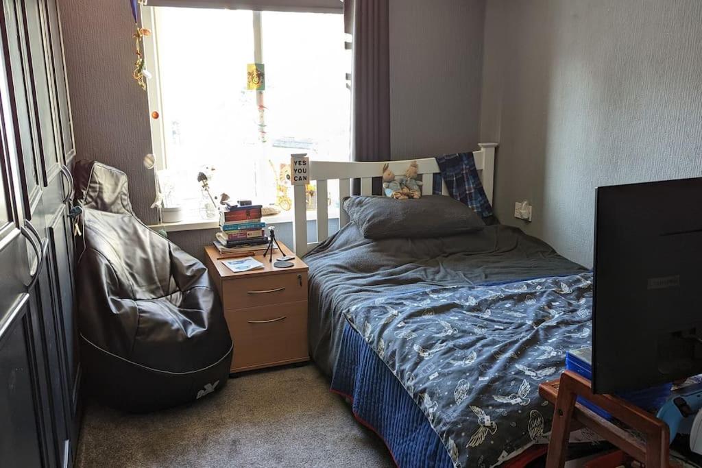 One-Bedroom House