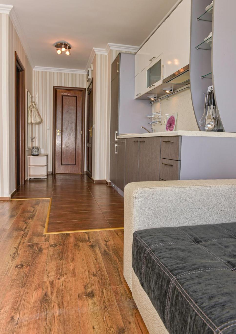 Two-Bedroom Deluxe Apartment photo 1