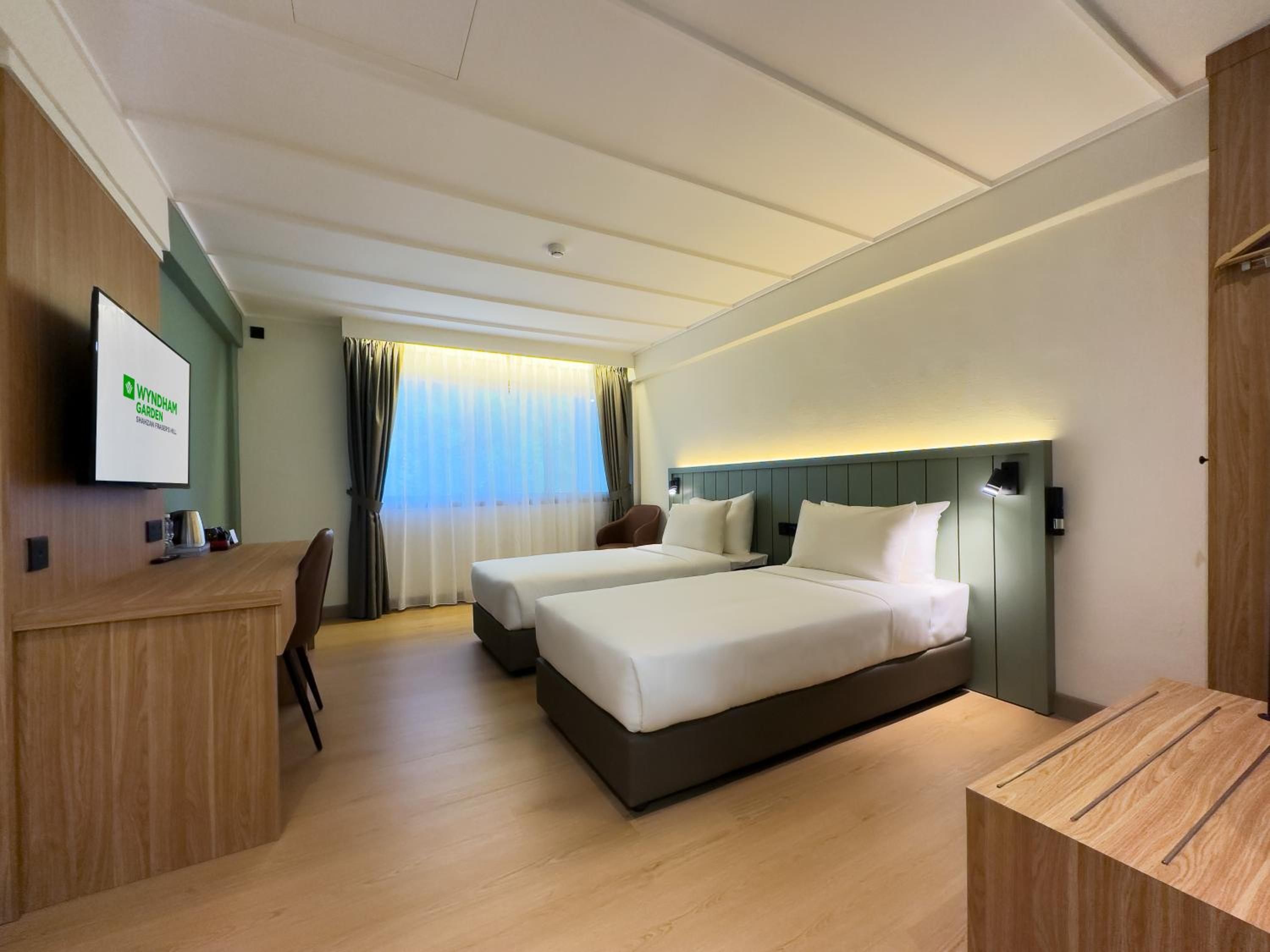 Room with Two Single Beds - Garden View photo 1