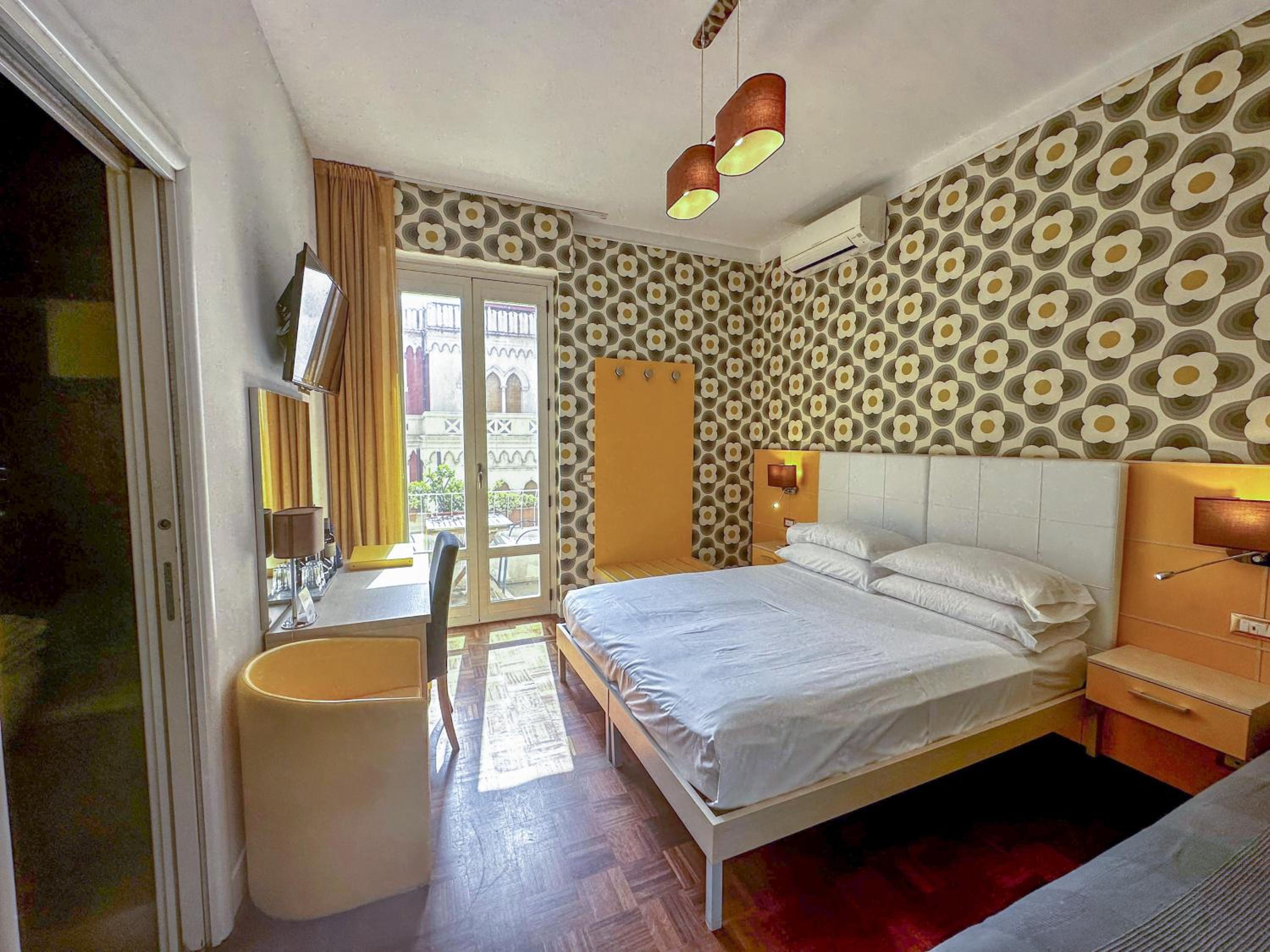 Triple Room with Balcony