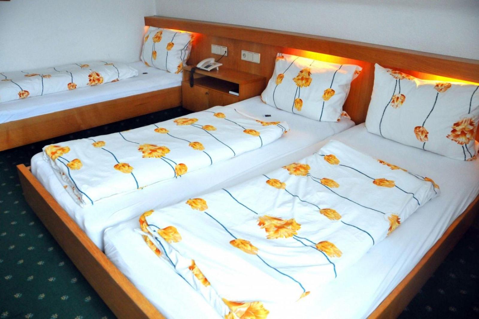 Triple Room photo 3
