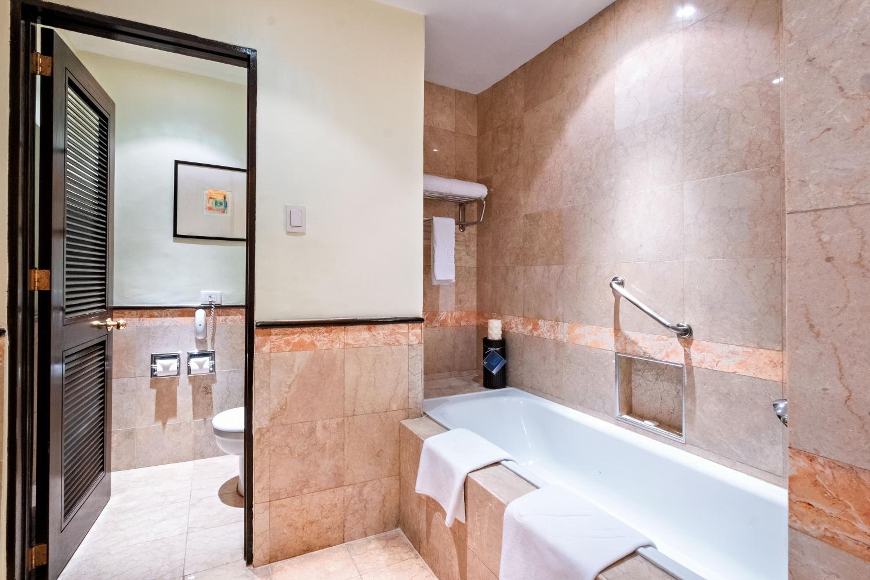 Junior Suite - Photo 7