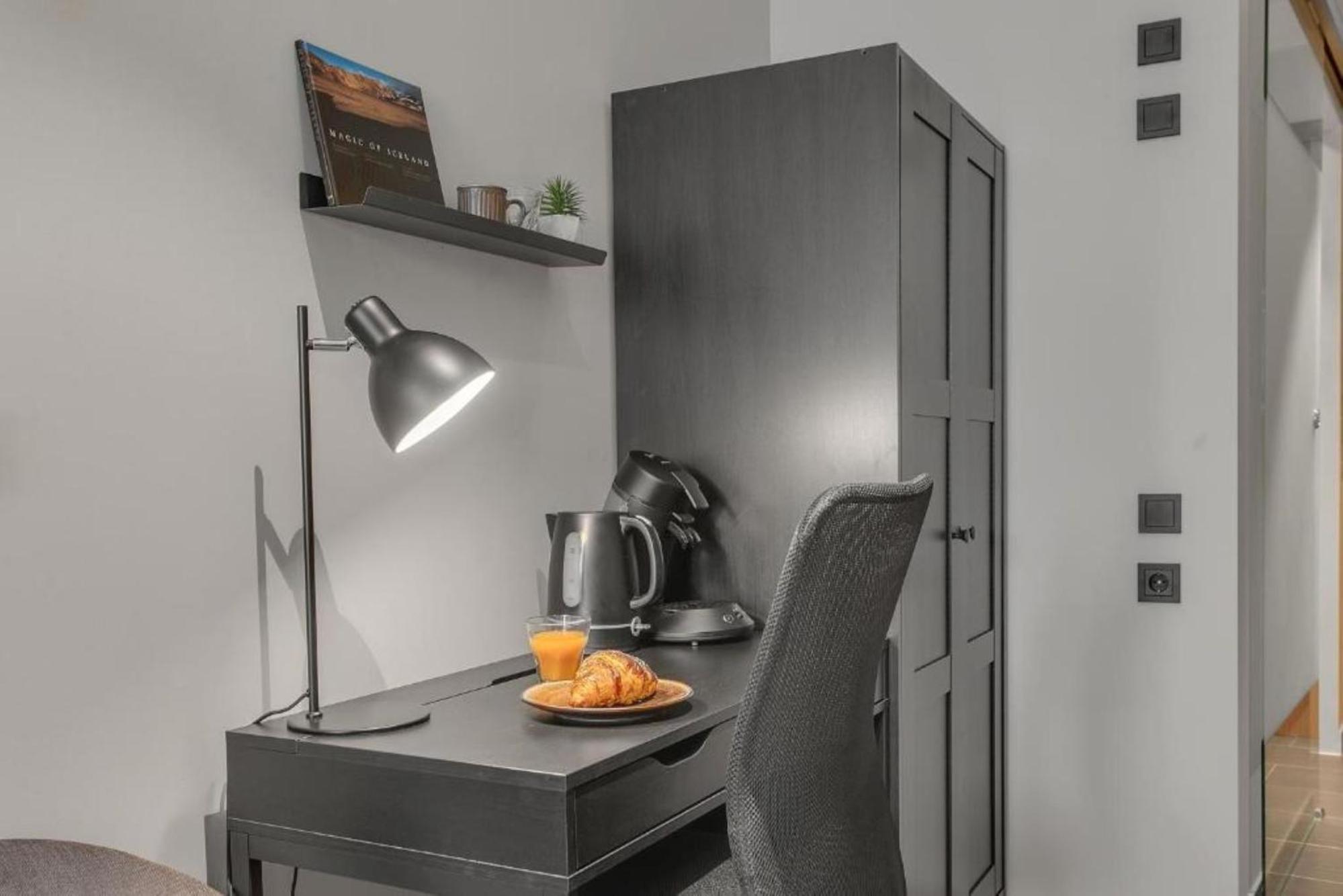 Single Room photo 2