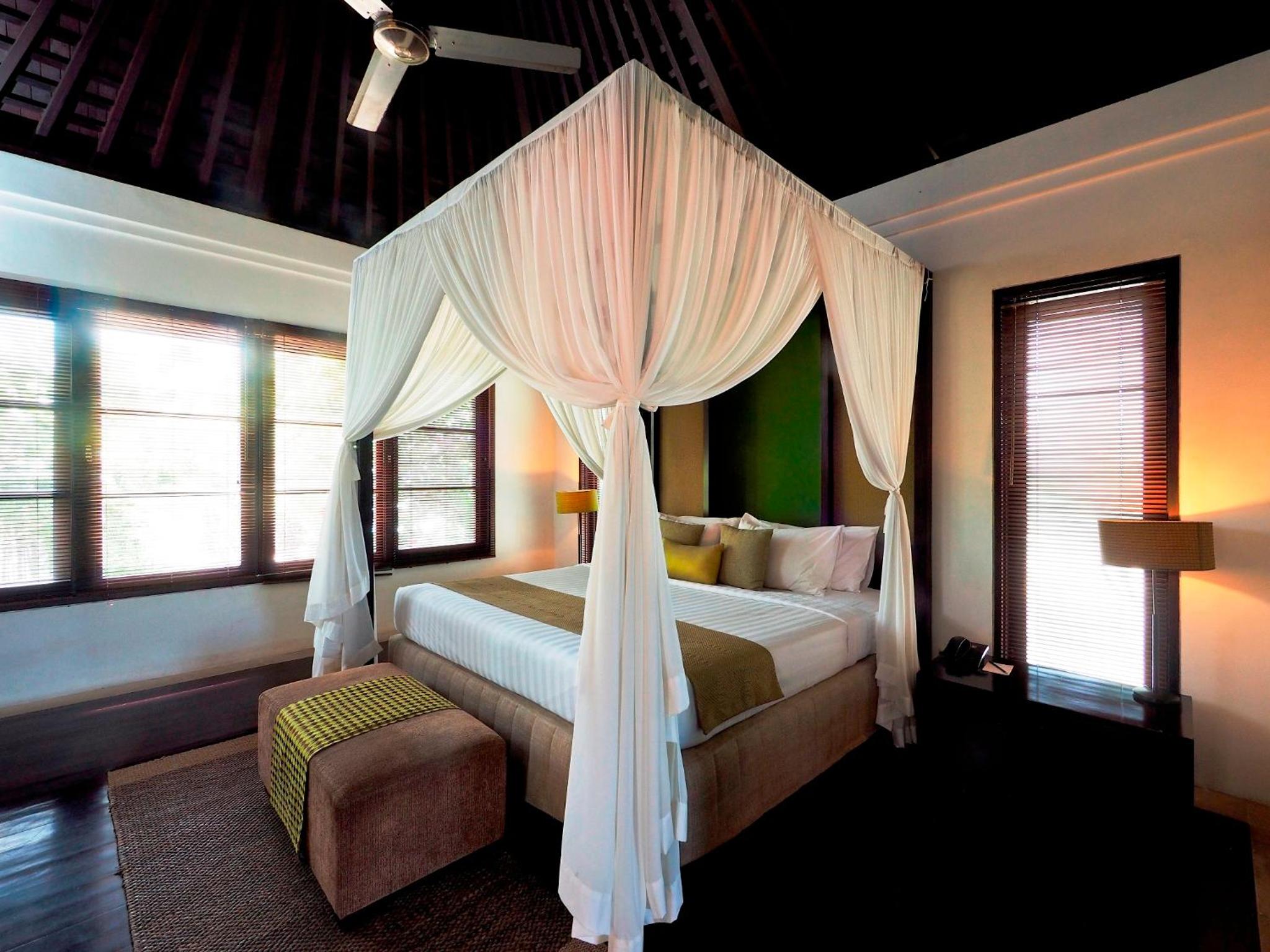 Three Bedroom The Amala Residence with Private Pool