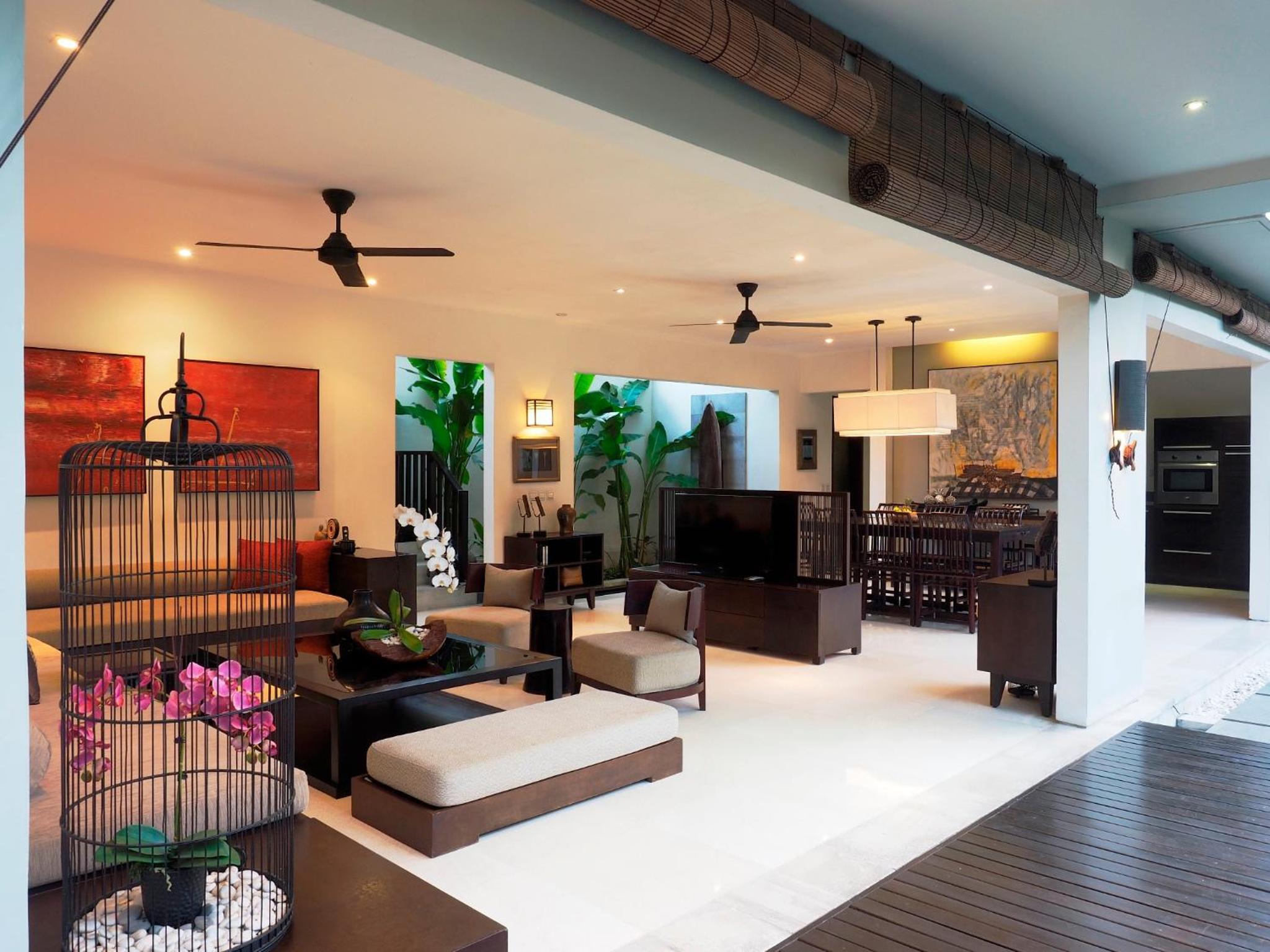Three Bedroom The Amala Residence with Private Pool