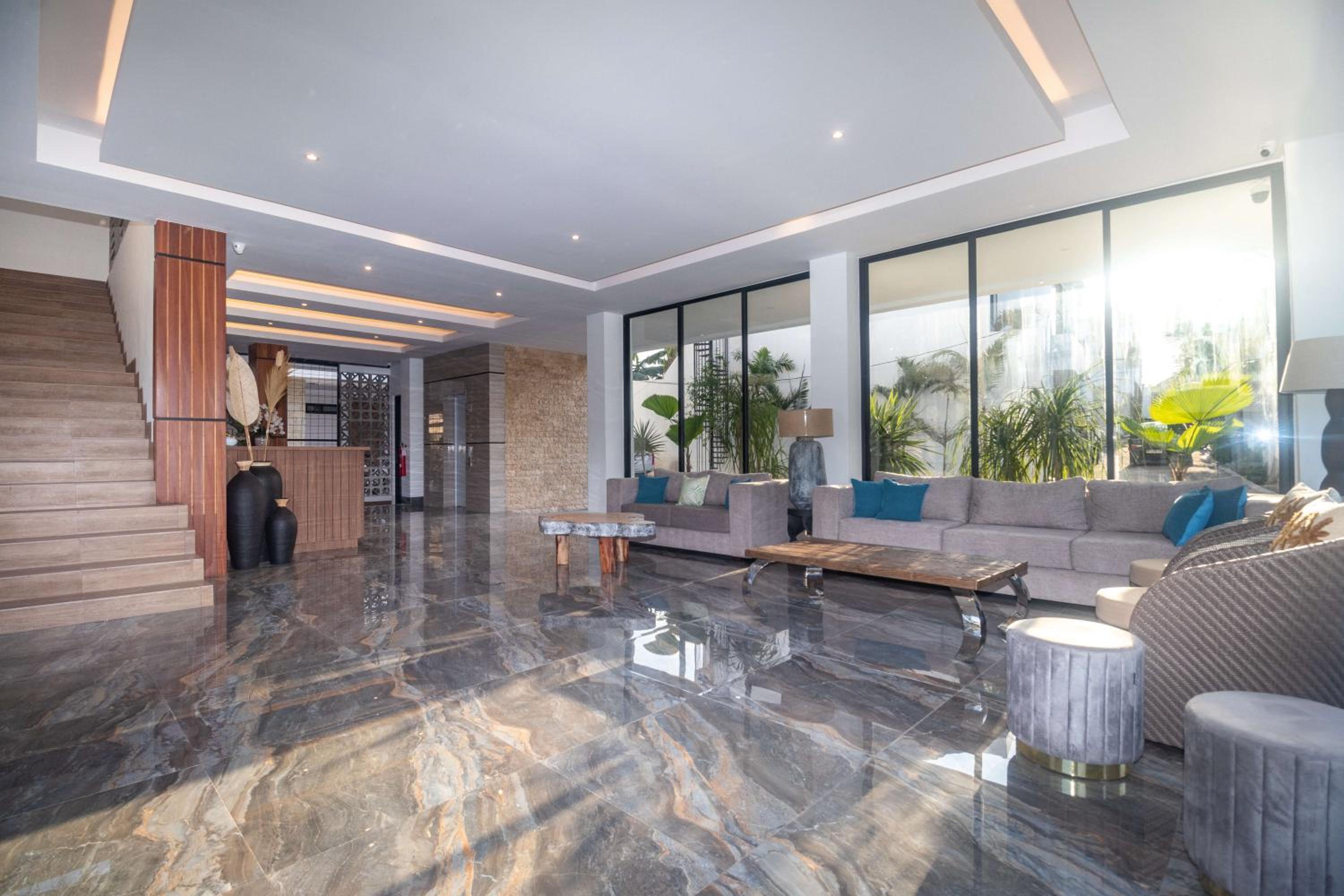 One-Bedroom Loft Apartment with Balcony
